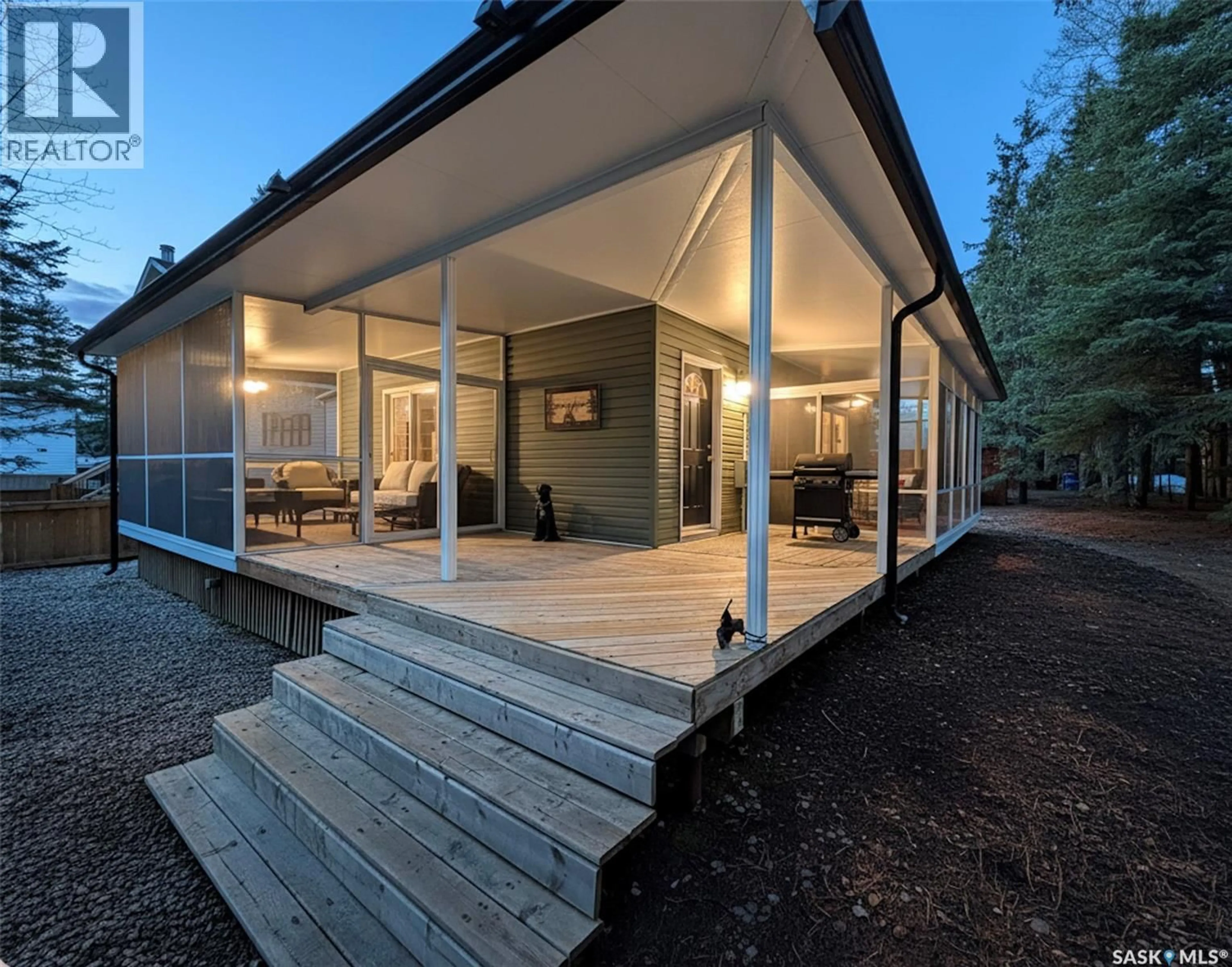 Home with vinyl exterior material, unknown for 11 WHITE PINE PLACE, Candle Lake Saskatchewan S0J3E0