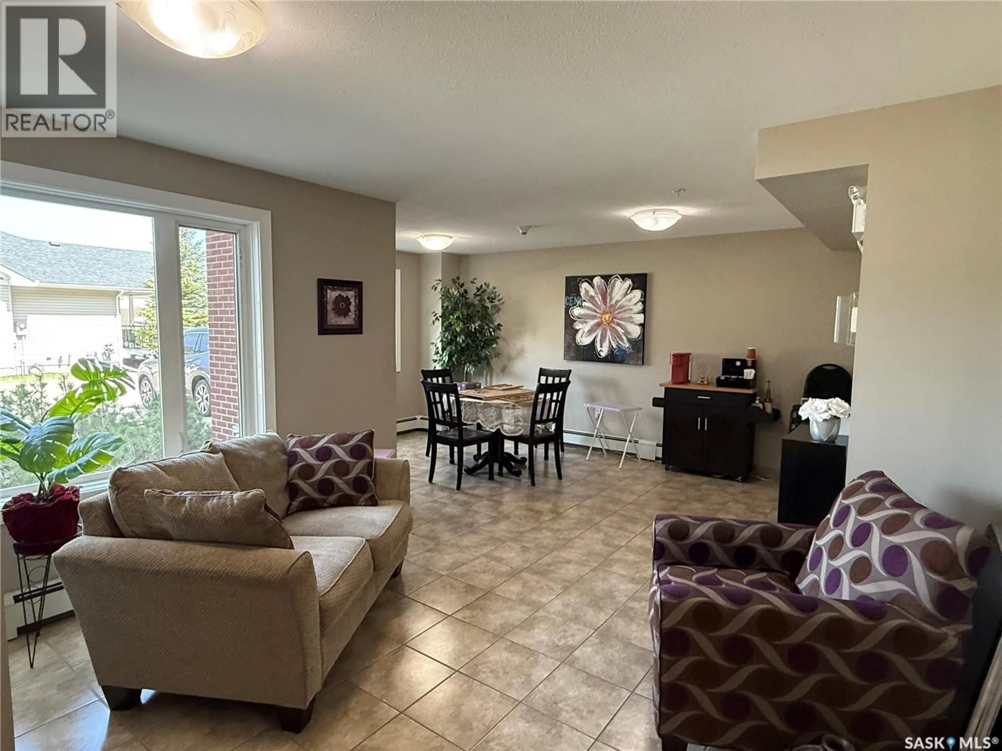 Living room with furniture, unknown for NE - 302 820 5TH STREET, Weyburn Saskatchewan S4H2V2