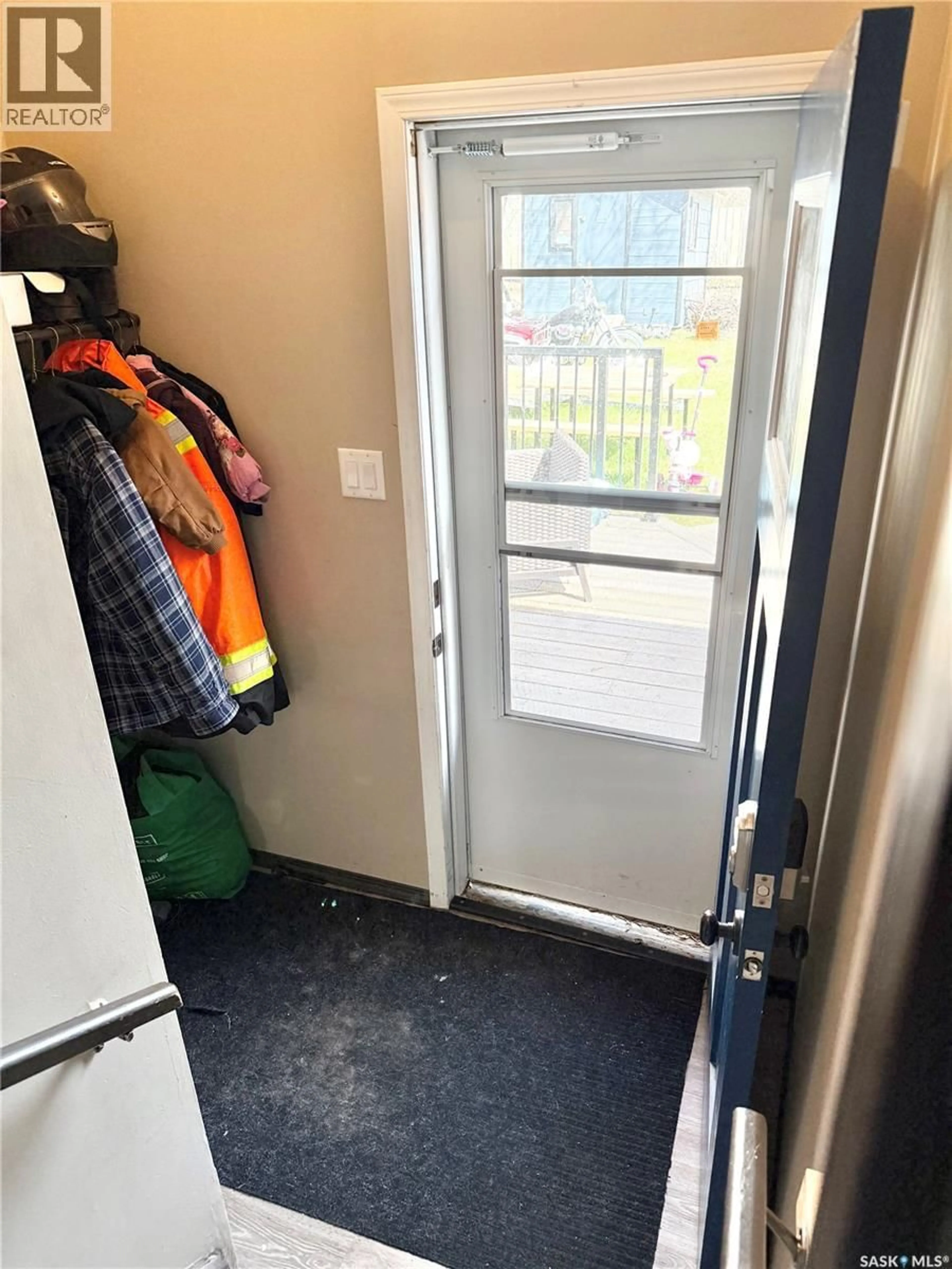Unknown for 223 3RD AVENUE, Spiritwood Saskatchewan S0J2M0