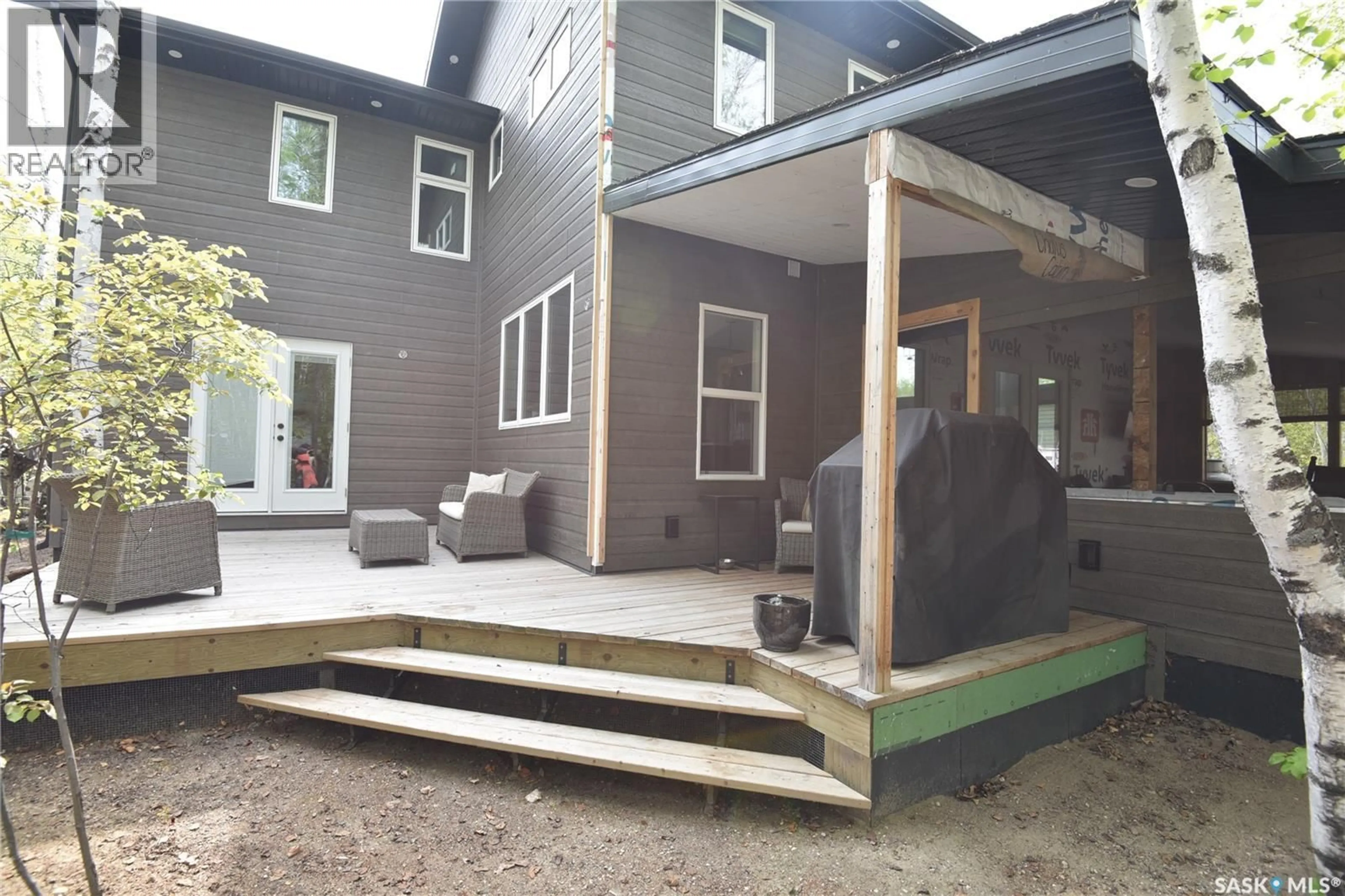 Patio, building for 213 BIRCH AVENUE, Tobin Lake Saskatchewan S0J3B0