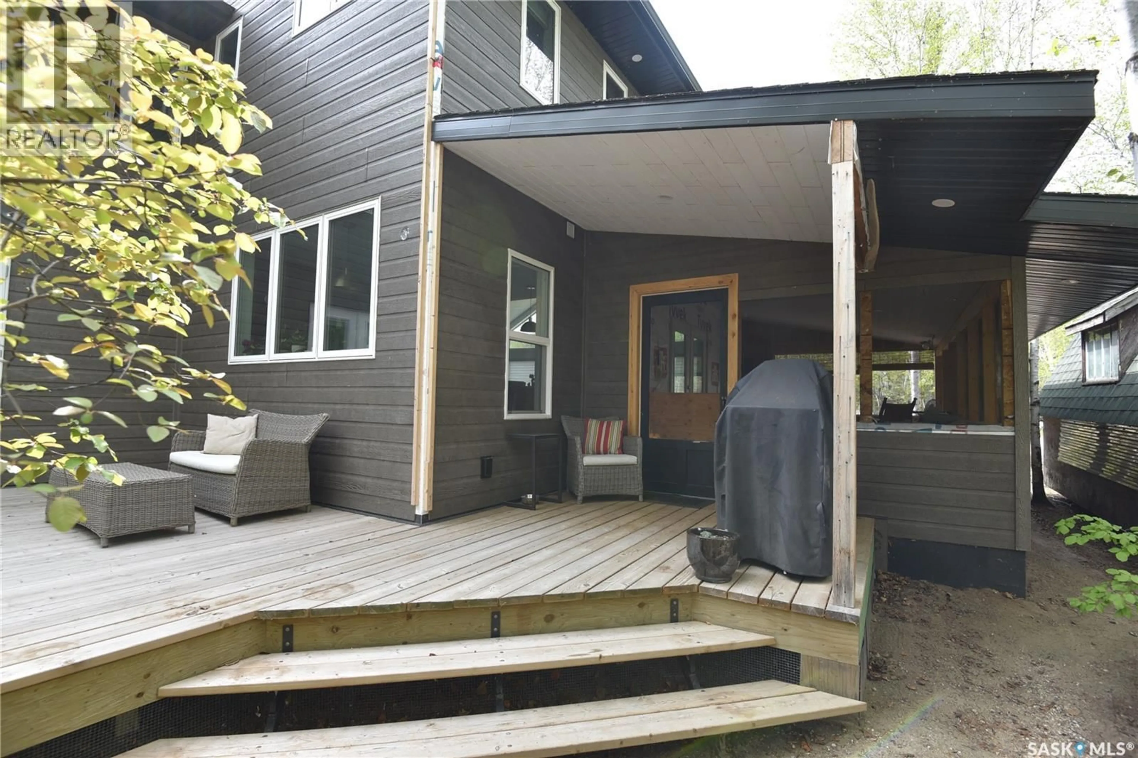Patio, street for 213 BIRCH AVENUE, Tobin Lake Saskatchewan S0J3B0