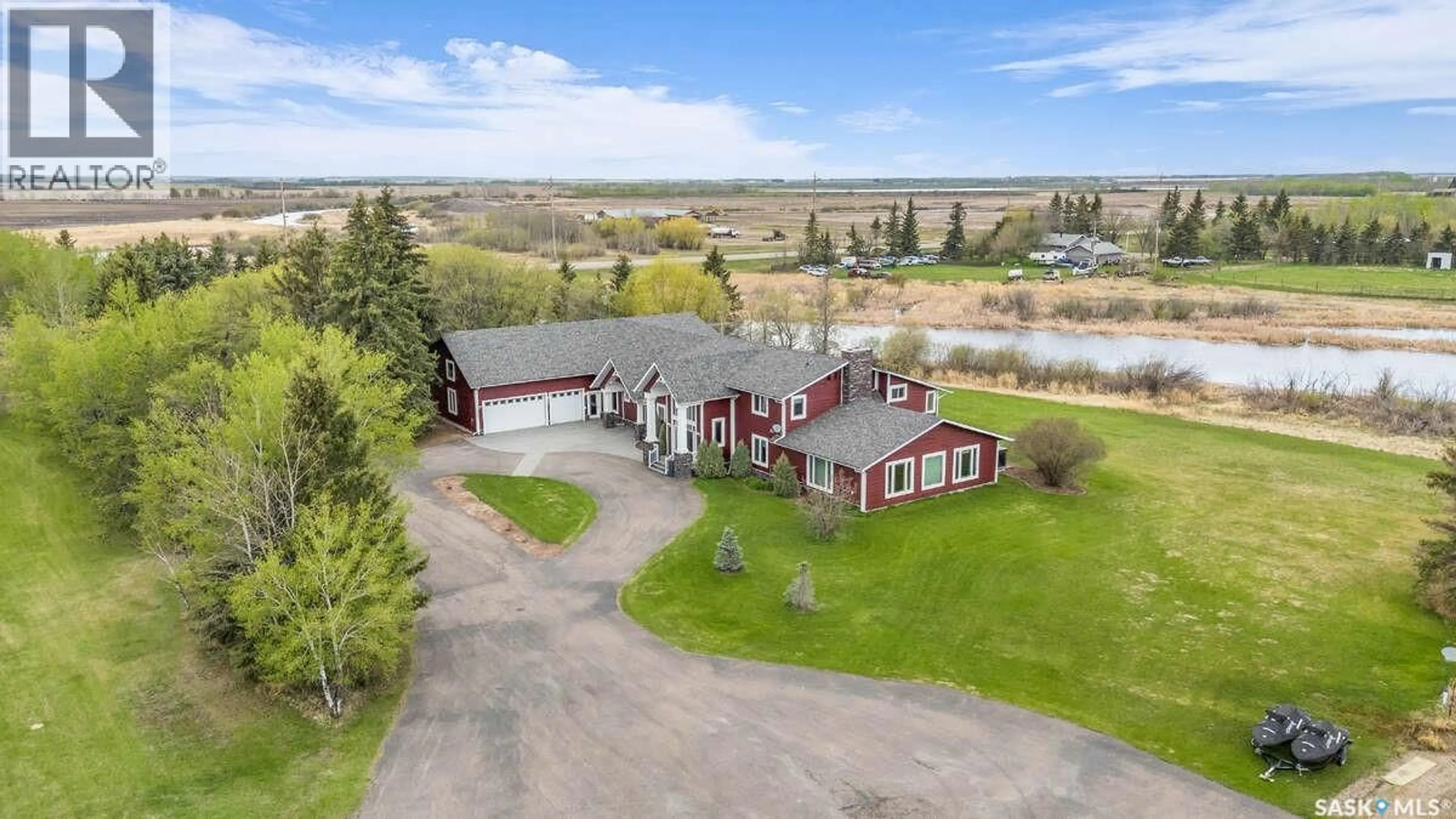 A pic from outside/outdoor area/front of a property/back of a property/a pic from drone, unknown for 17 - 14 59 W3, Meadow Lake Rm No.588 Saskatchewan S9X1Z5