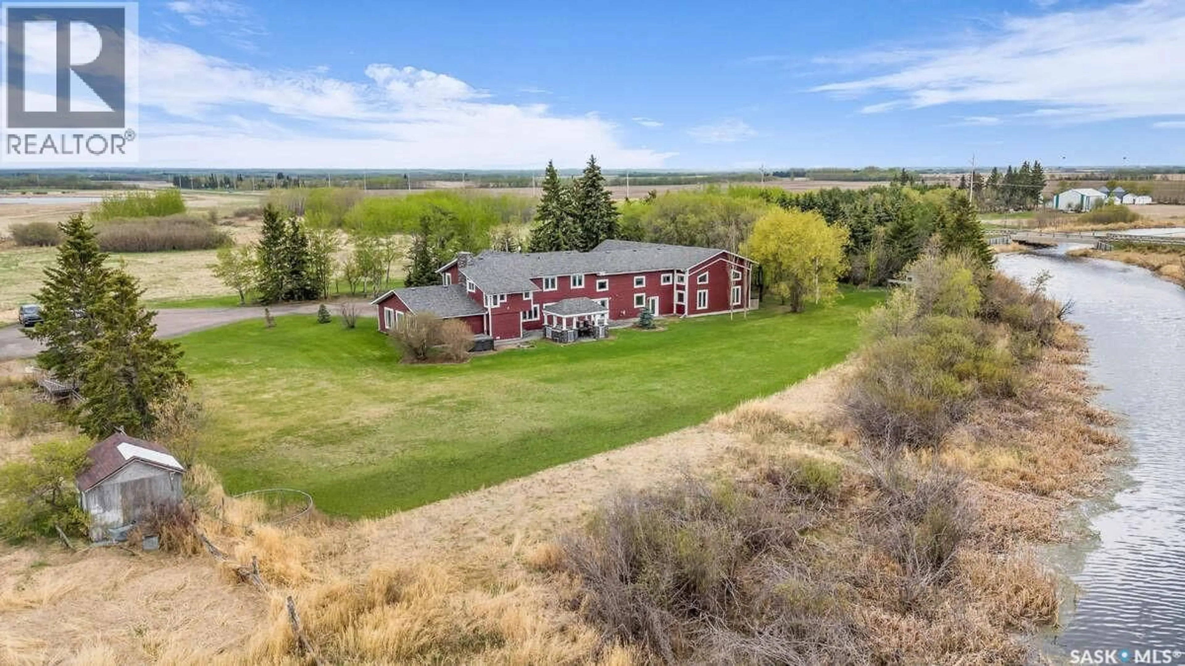 A pic from outside/outdoor area/front of a property/back of a property/a pic from drone, unknown for 17 - 14 59 W3, Meadow Lake Rm No.588 Saskatchewan S9X1Z5