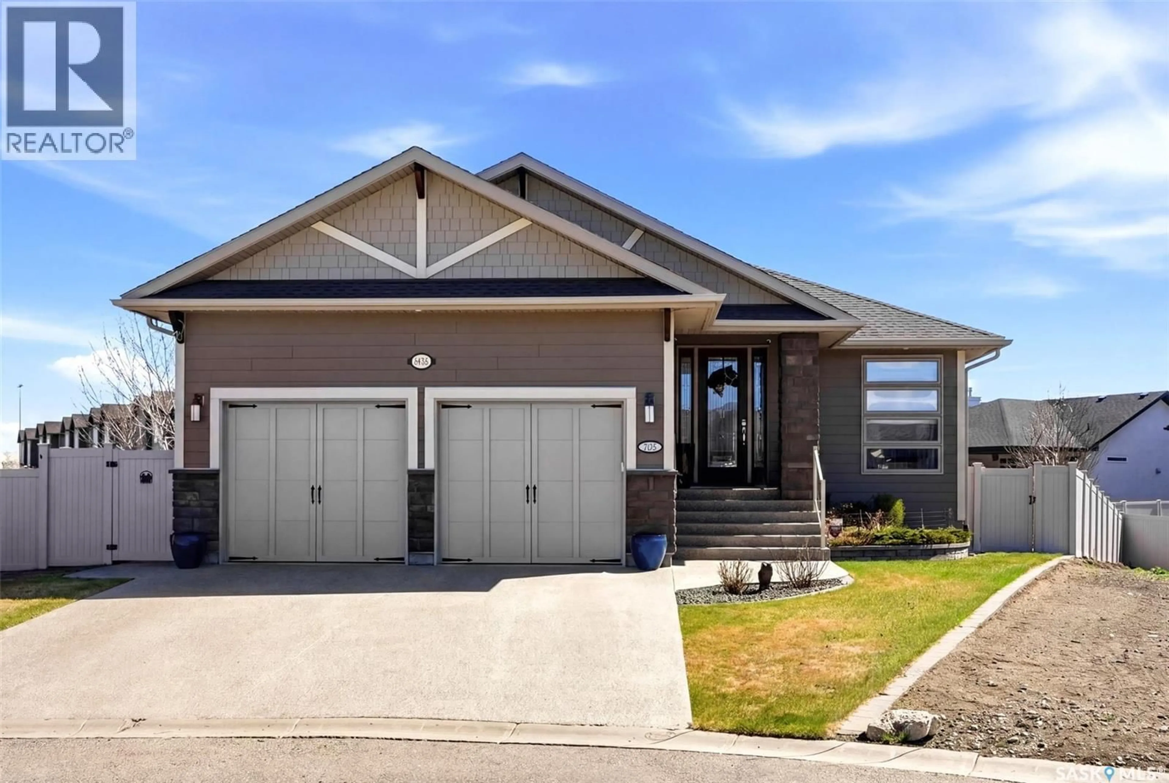 Home with vinyl exterior material, street for 4126 TIMBER CREEK PLACE, Regina Saskatchewan S4V3G7