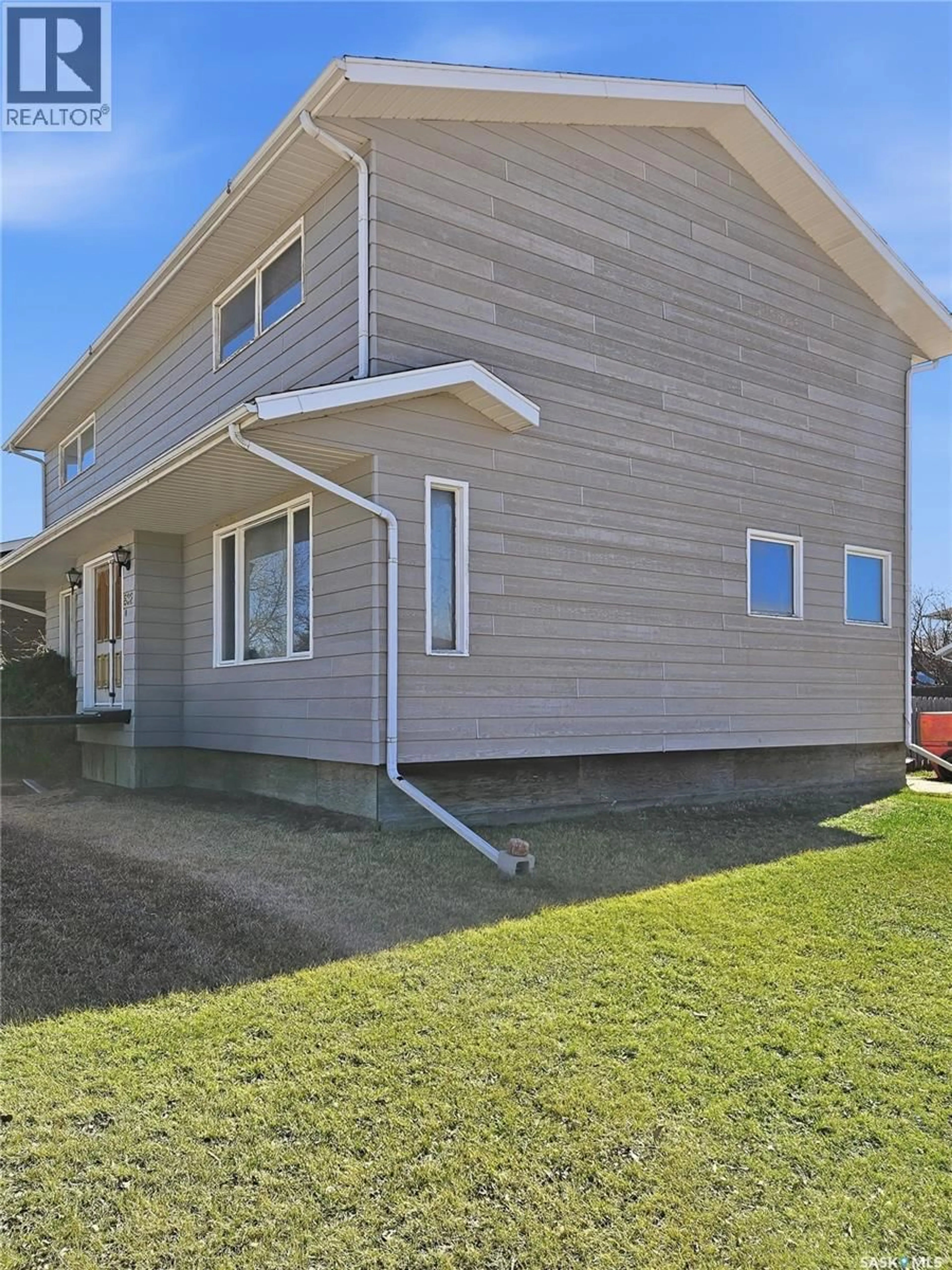 Unknown for 802 RIDPATH ROAD, Rosetown Saskatchewan S0L2V0
