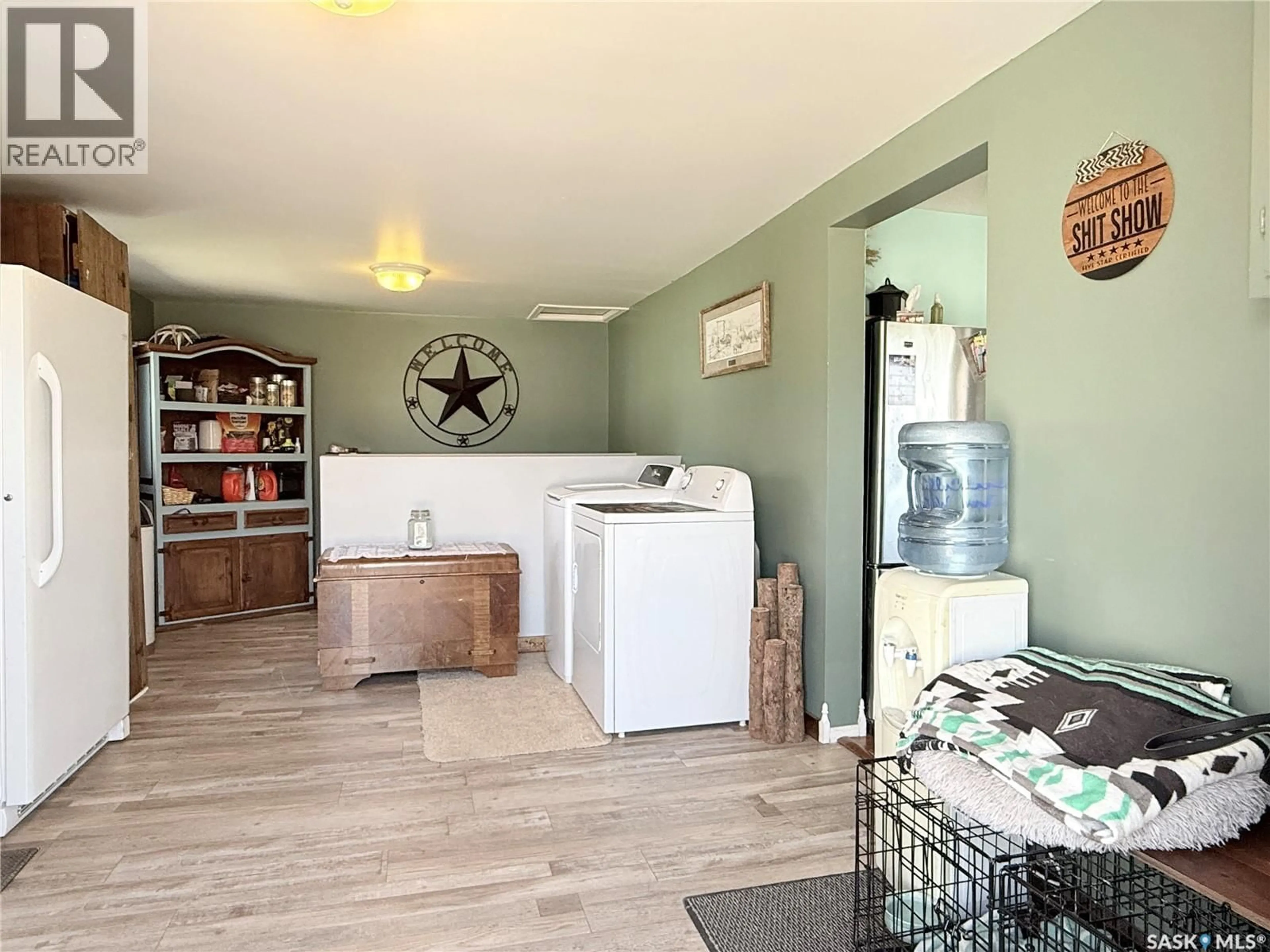 Laundry room for 374 8TH AVENUE, Melville Saskatchewan S0A2P0