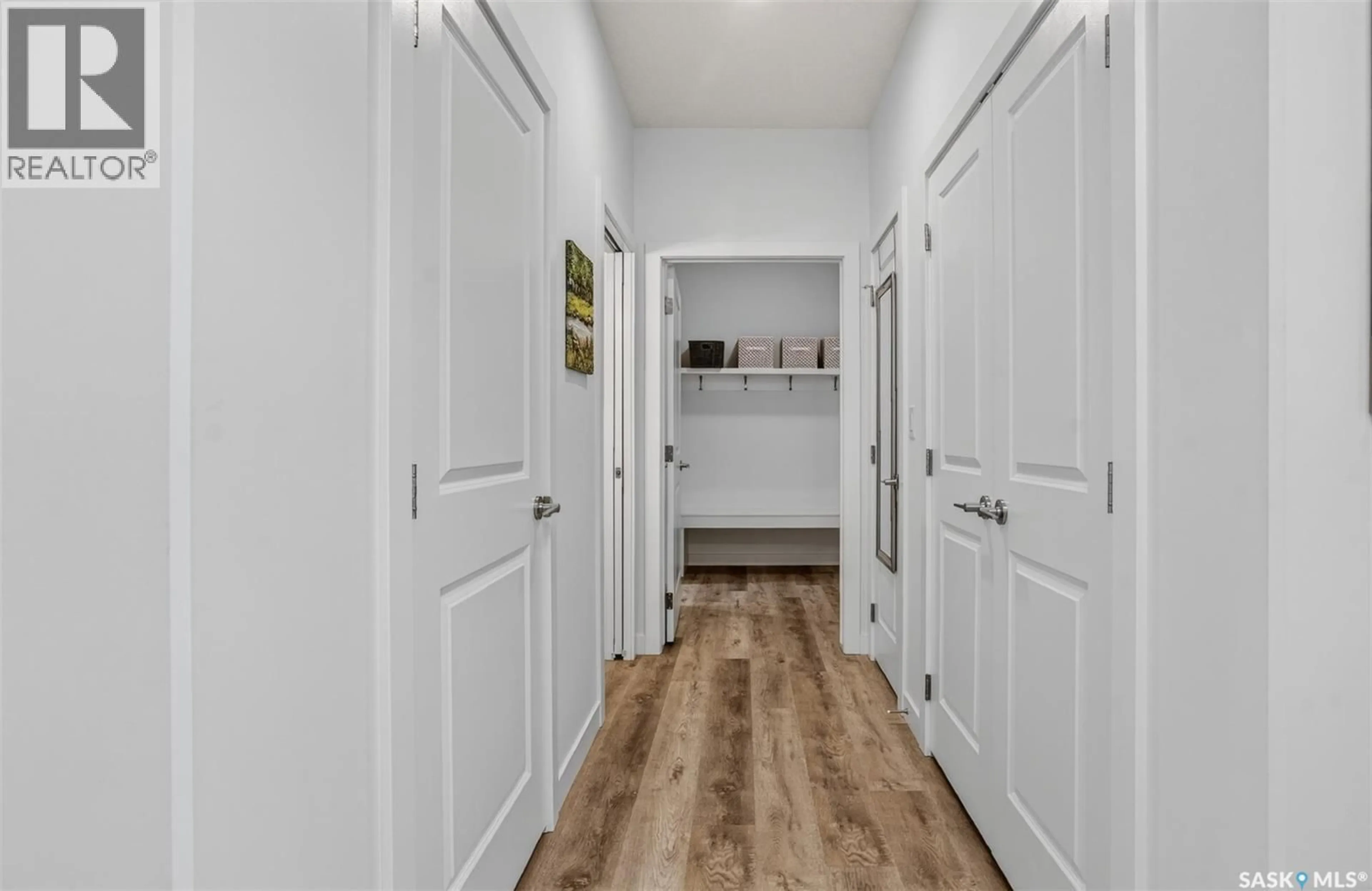 Indoor entryway for 314 KEITH UNION, Saskatoon Saskatchewan S7V0X8