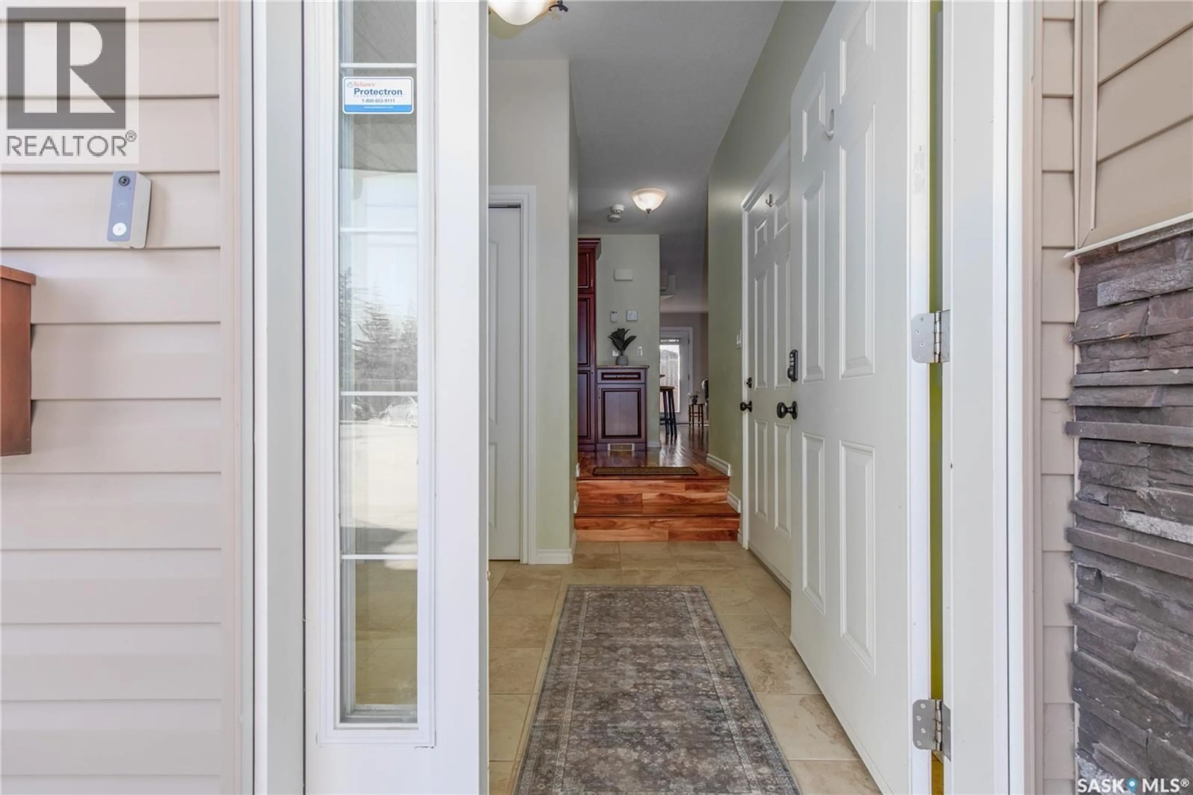 Indoor entryway for B4 - 33 WOOD LILY DRIVE, Moose Jaw Saskatchewan S6J1E6