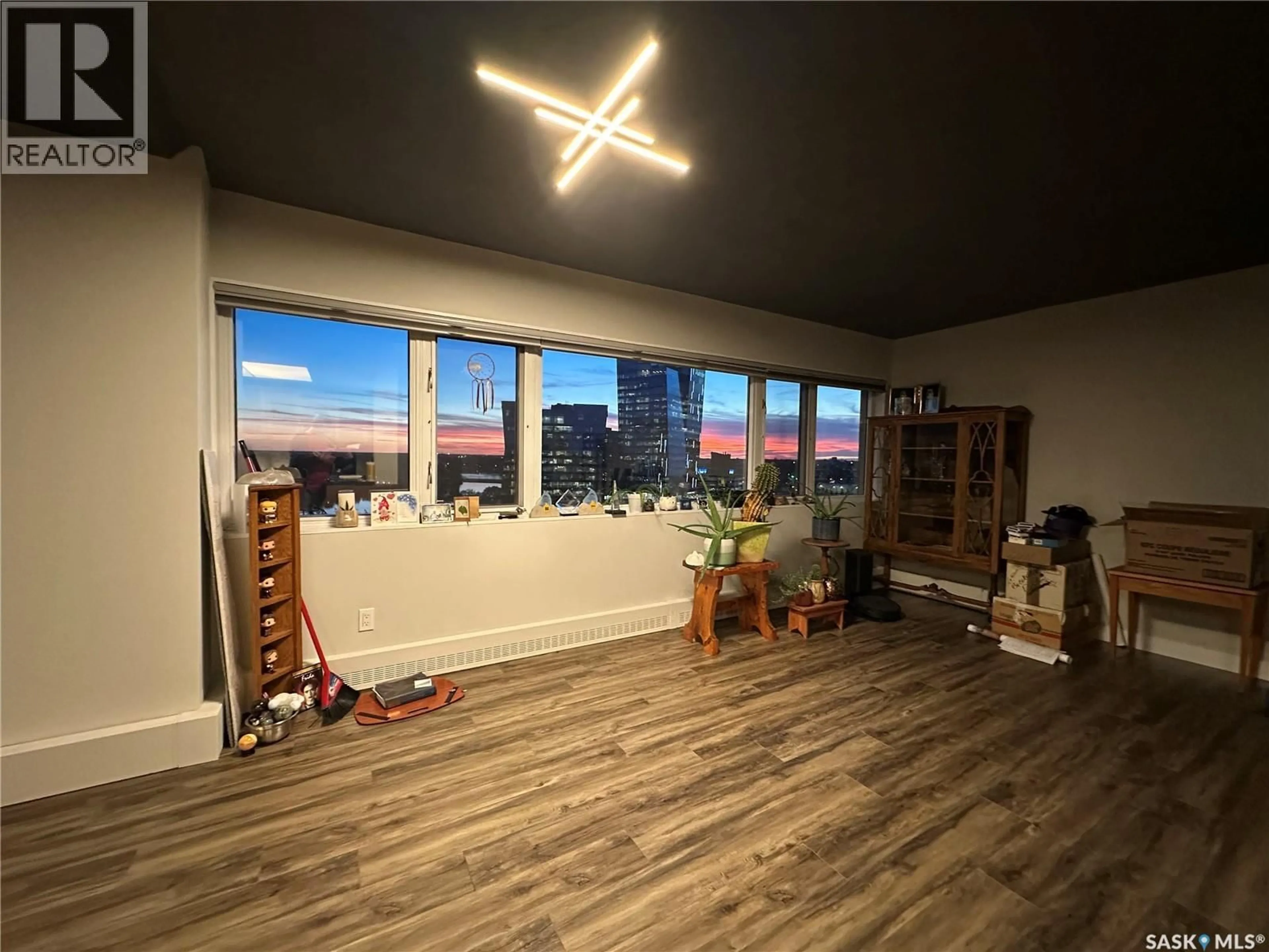 A pic of a room for 424 - 1260 SPADINA CRESCENT, Saskatoon Saskatchewan S7K6X7