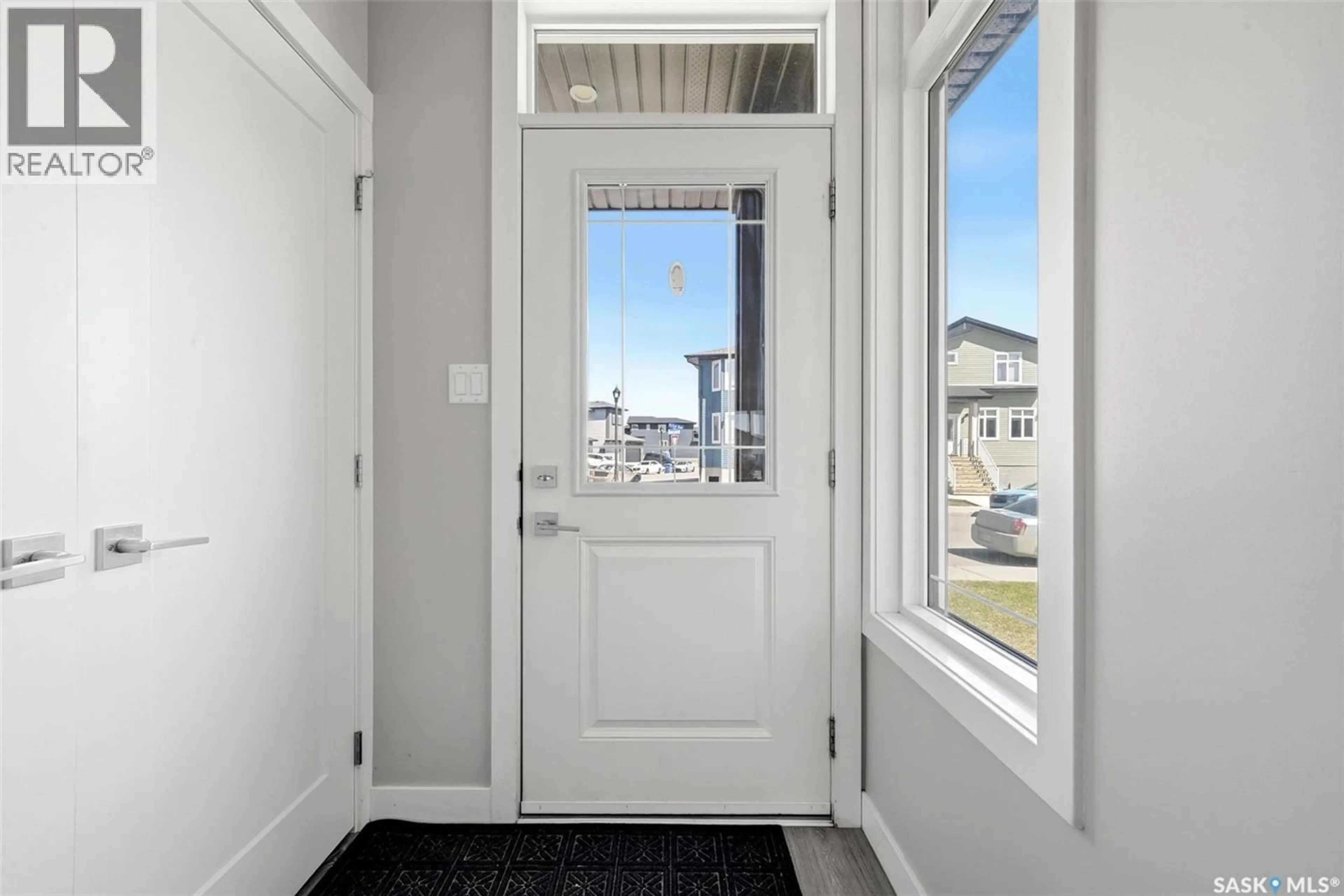 Indoor entryway for 4217 E KELLER AVENUE, Regina Saskatchewan S4V3P8