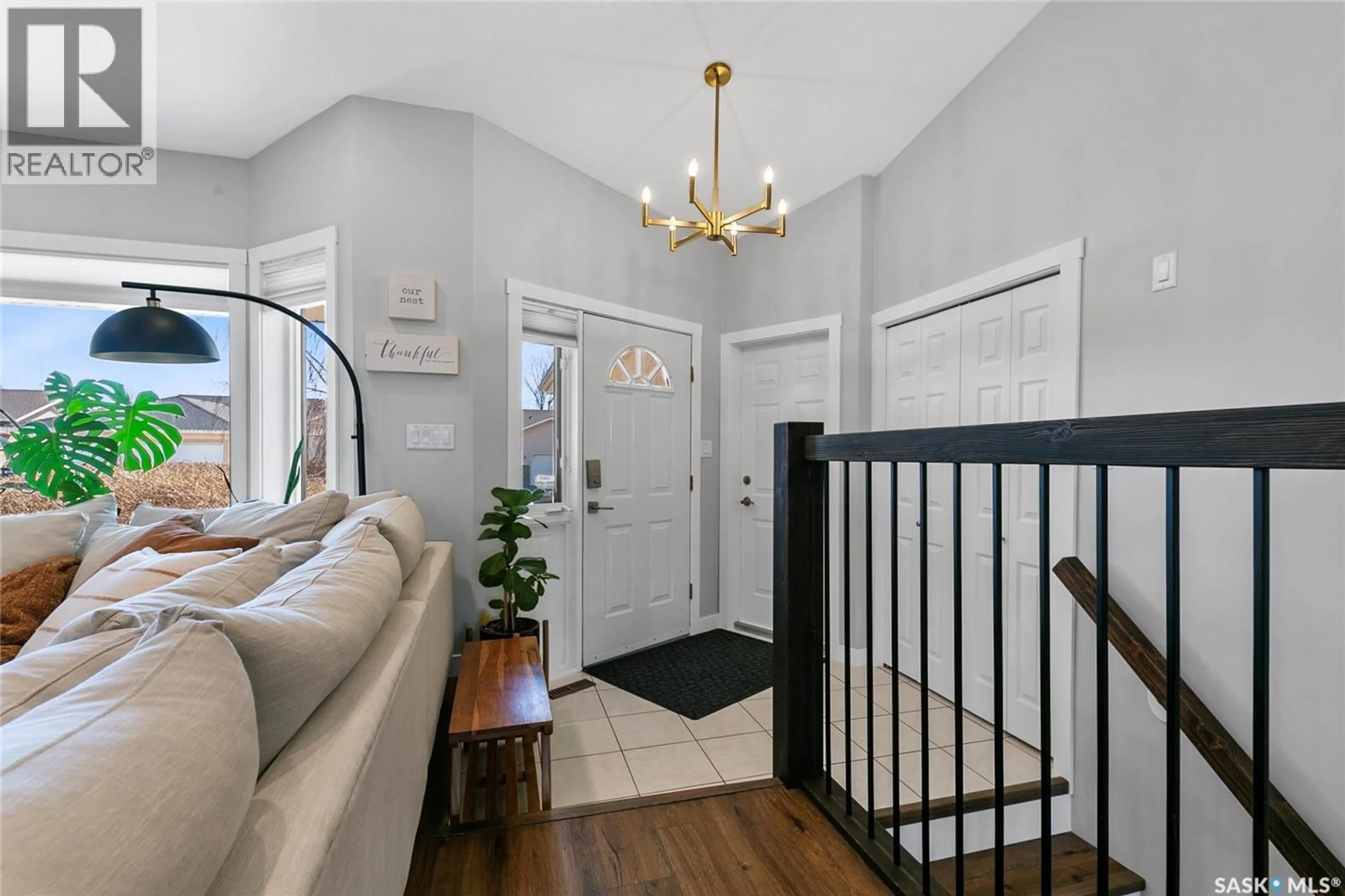 Indoor entryway for 112 GREENALL STREET, Balgonie Saskatchewan S0G0E0