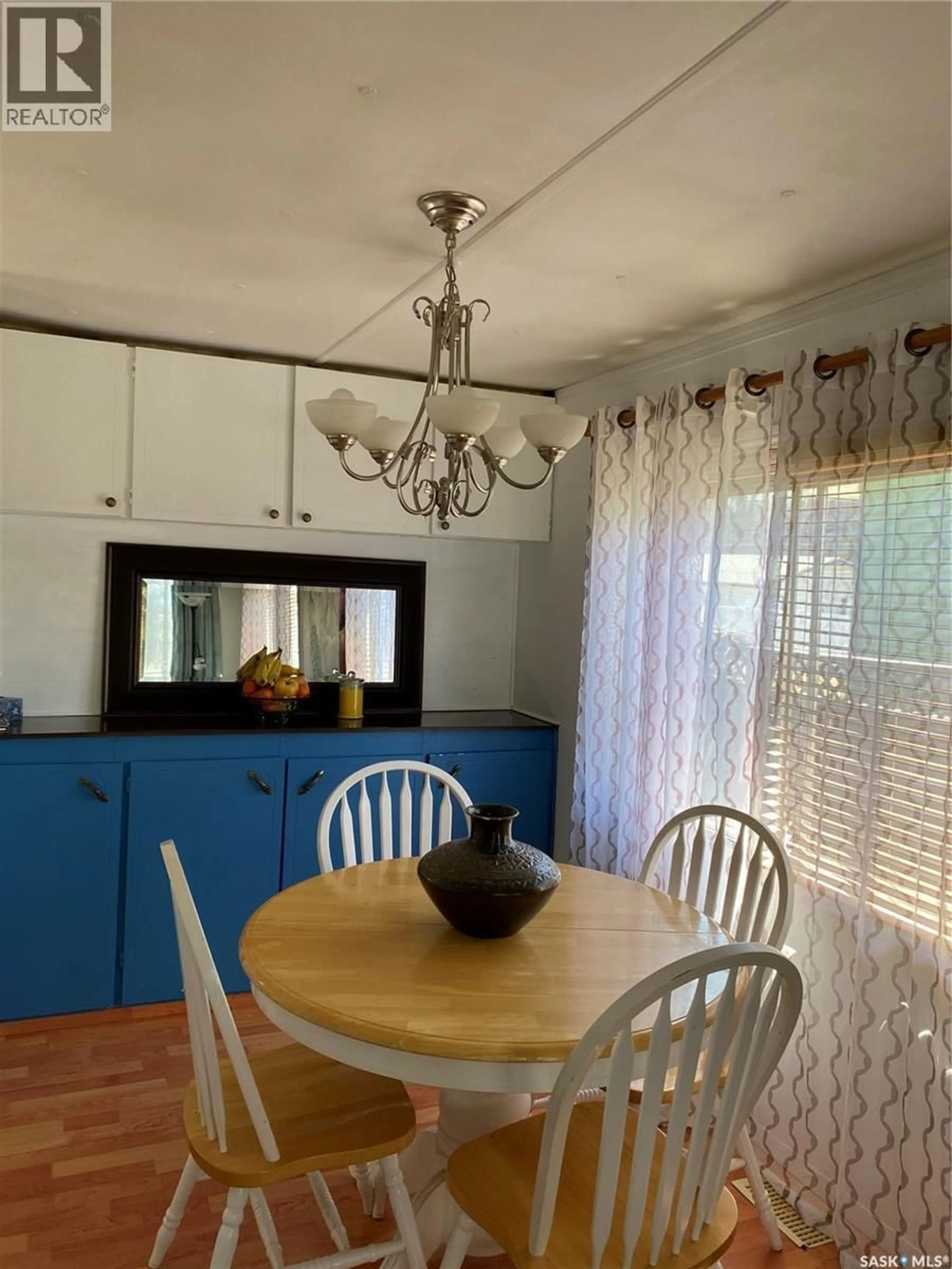 Dining room, unknown for 206 ALBERT STREET, Hudson Bay Saskatchewan S0E0Y0