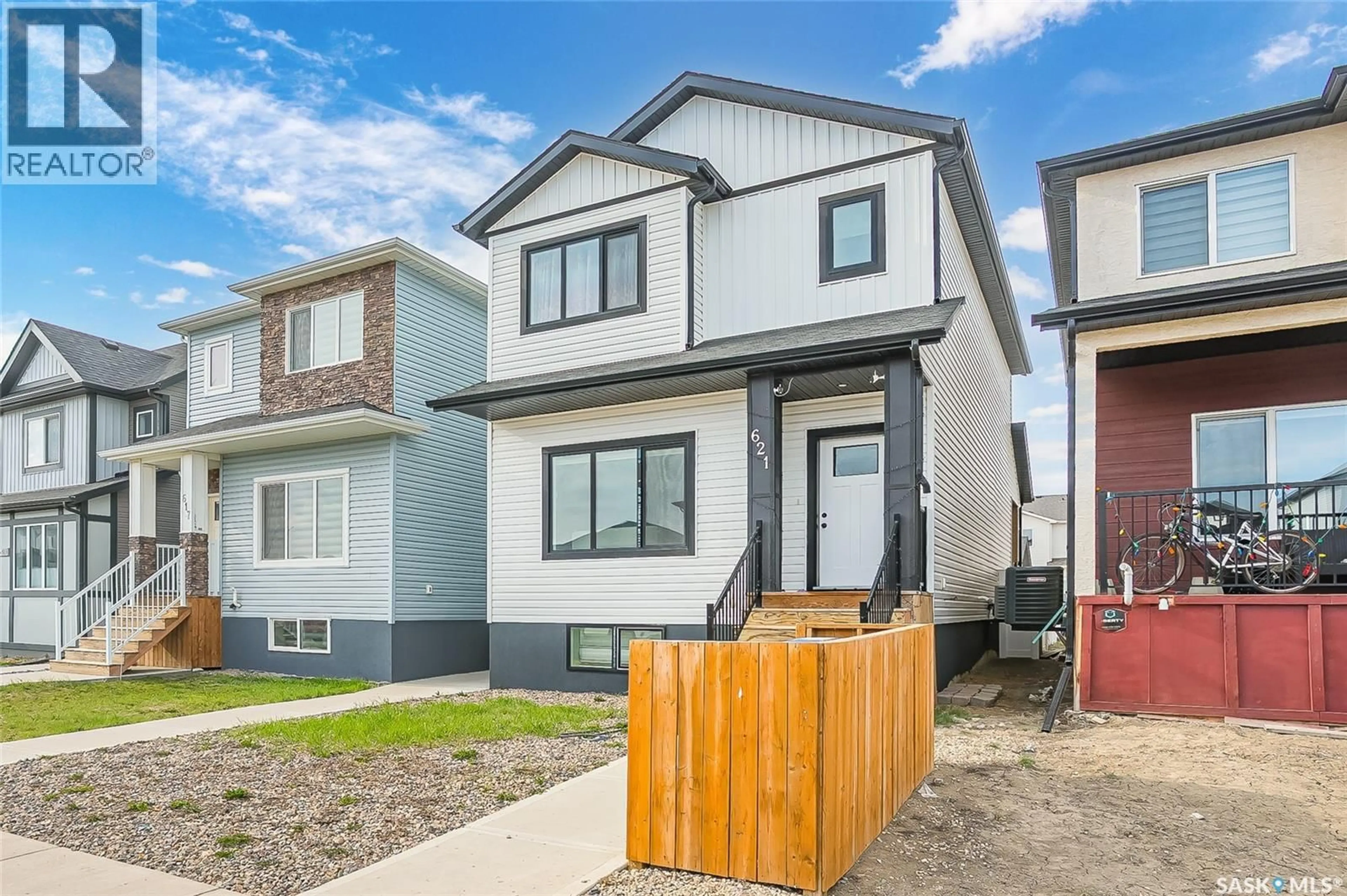 Unknown for 621 FEHEREGYHAZI BOULEVARD, Saskatoon Saskatchewan S7W0Z5