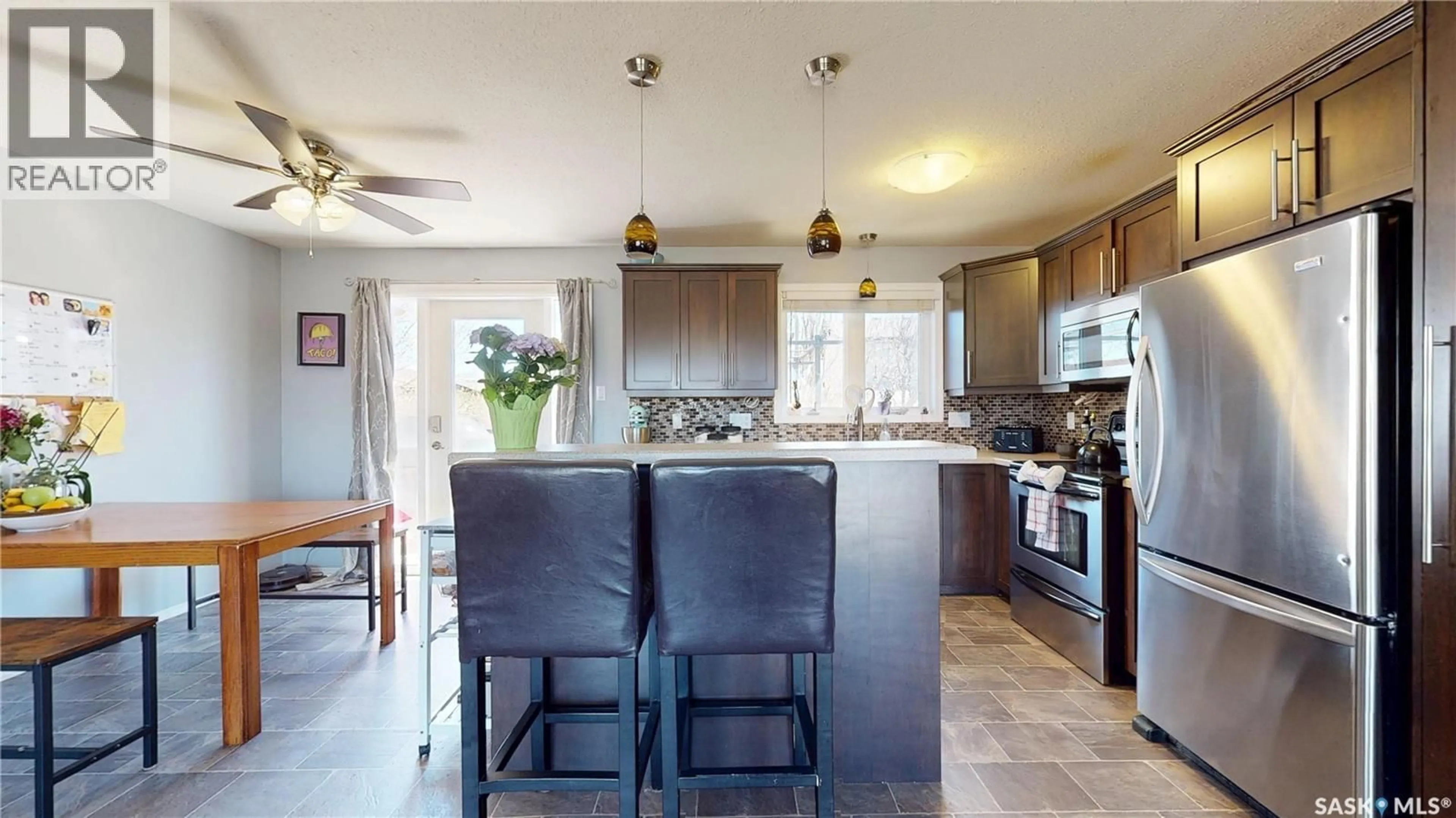 Unknown for 1126 BRETT BAY, Regina Saskatchewan S4N6N7