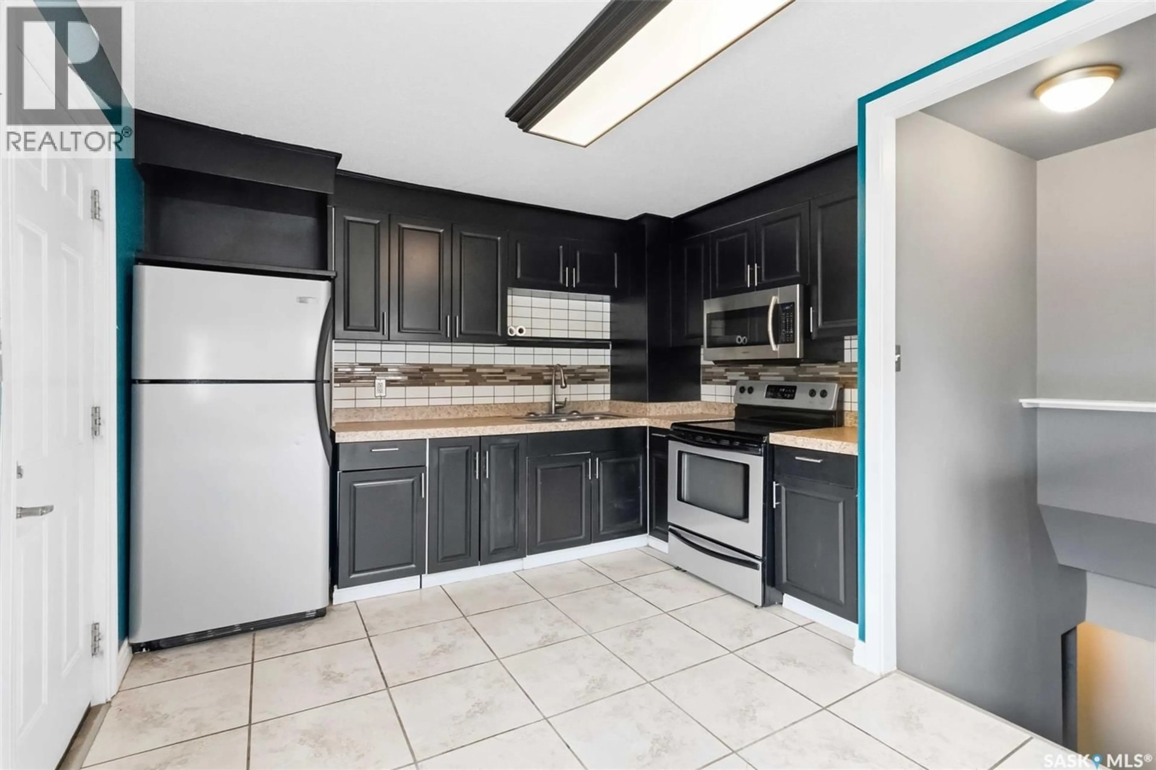 Unknown for 445 U AVENUE, Saskatoon Saskatchewan S7M3B3