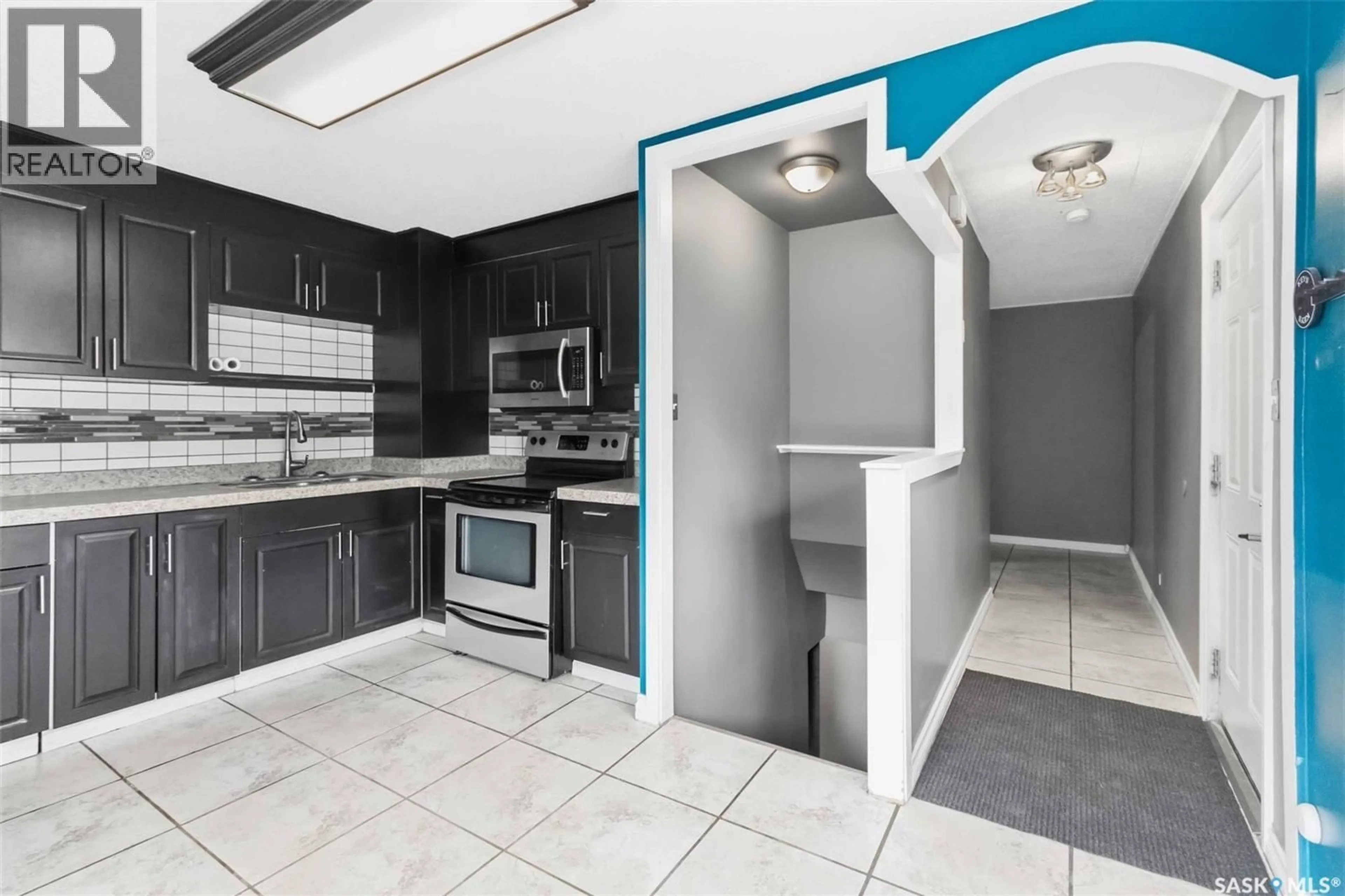Unknown for 445 U AVENUE, Saskatoon Saskatchewan S7M3B3
