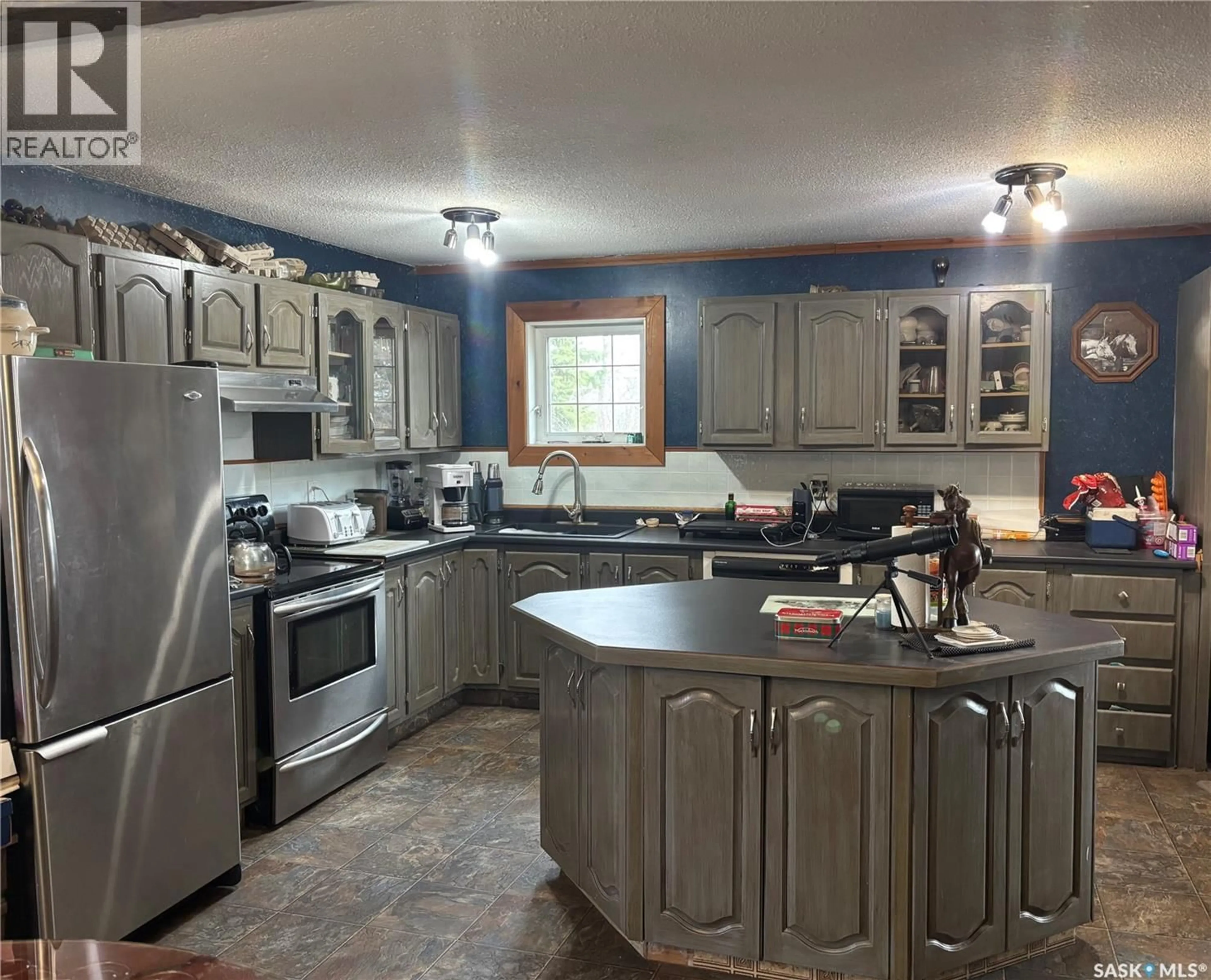 Open concept kitchen, unknown for ACREAGE NEAR TISDALE HIGHWAY, Bjorkdale Rm No. 426 Saskatchewan S0E0R0