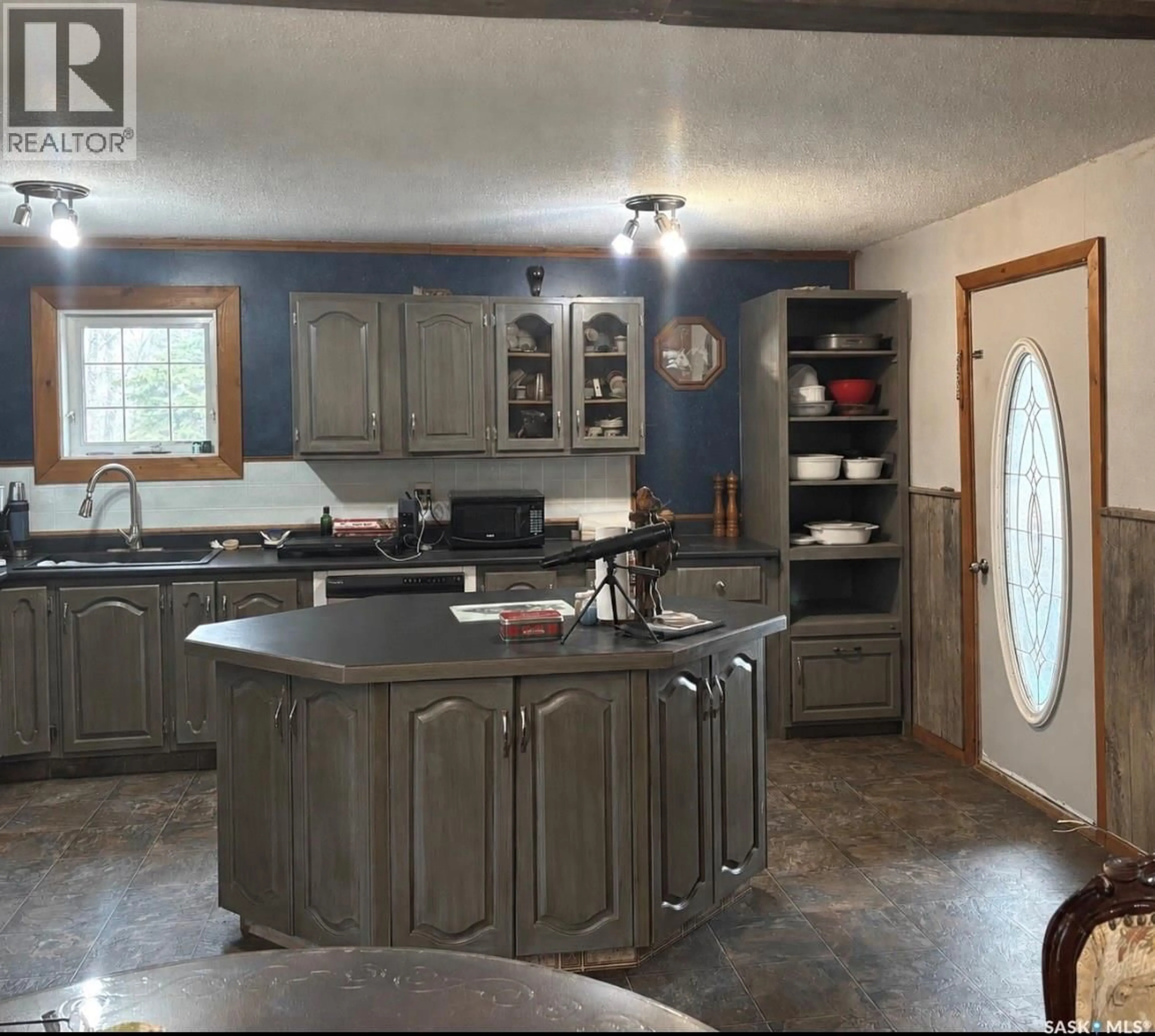 Open concept kitchen, unknown for ACREAGE NEAR TISDALE HIGHWAY, Bjorkdale Rm No. 426 Saskatchewan S0E0R0