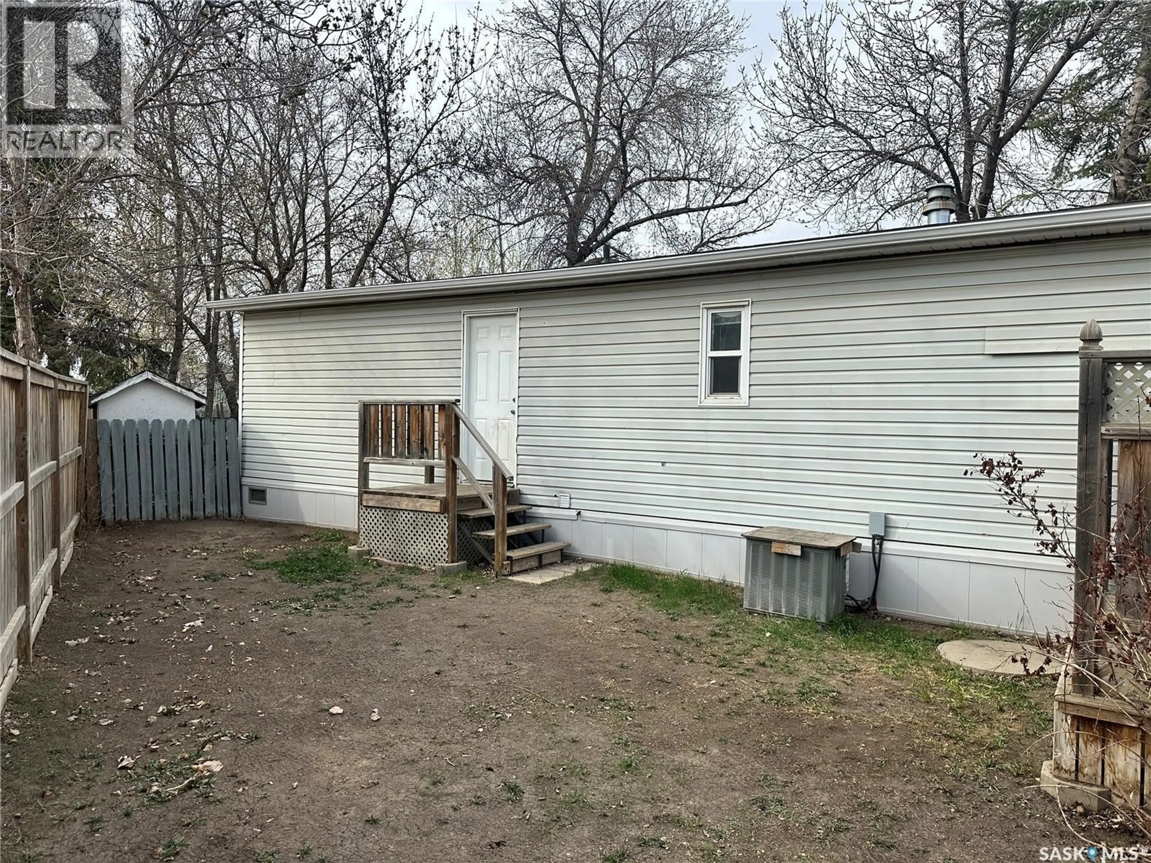 Shed for 53 219 GRANT STREET, Saskatoon Saskatchewan S7N2A5