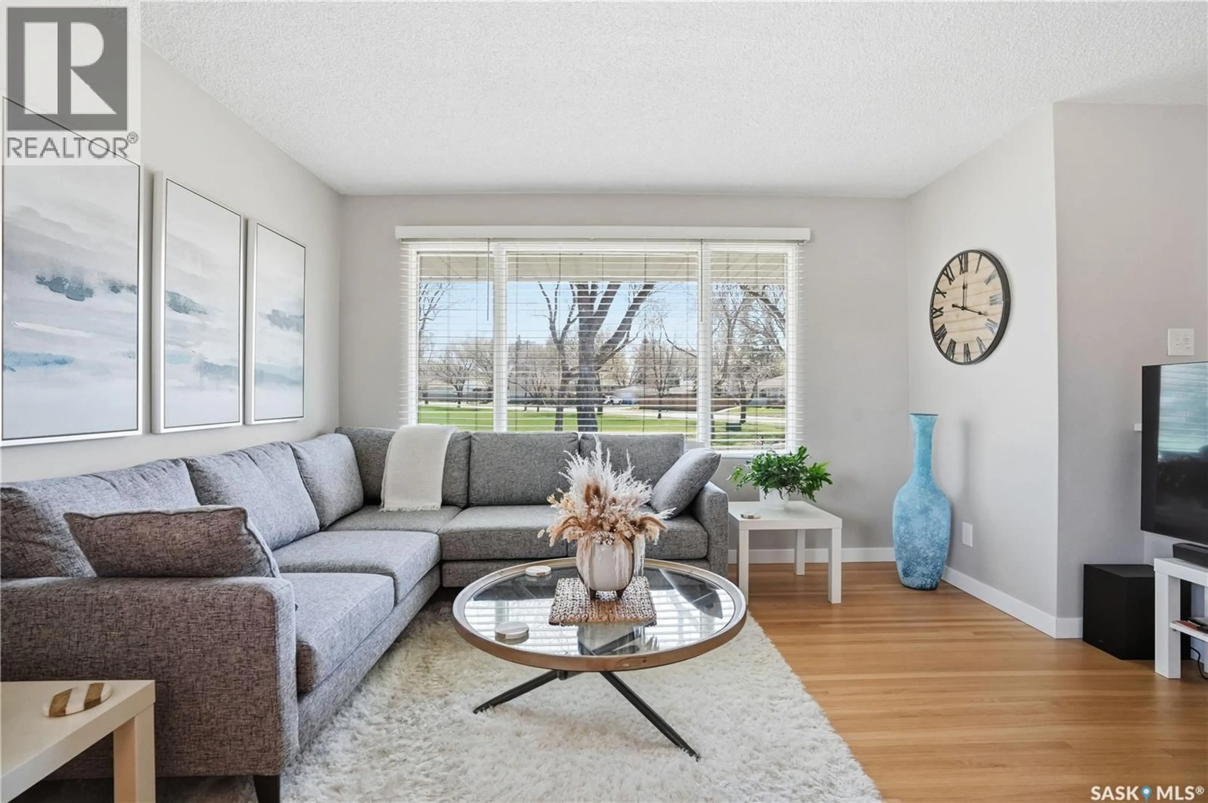 Living room with furniture, unknown for 5654 WALKER CRESCENT, Regina Saskatchewan S4T6B1