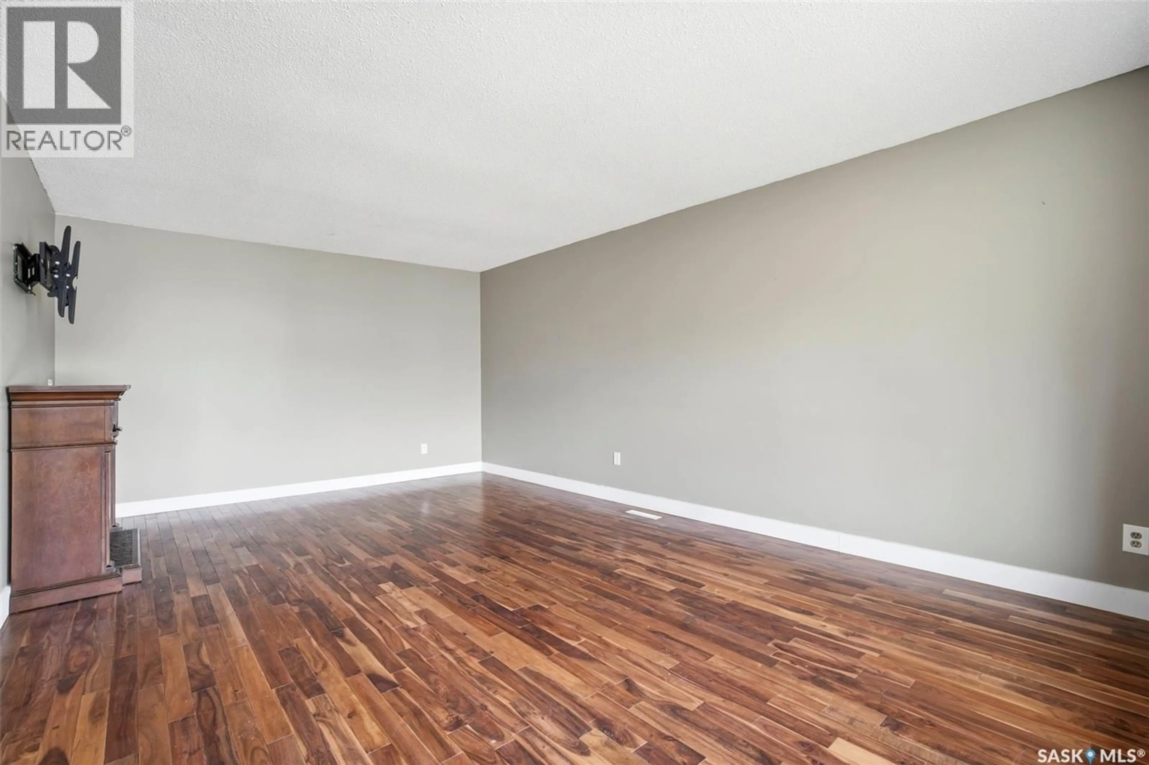 Unknown for 3413 BALFOUR STREET, Saskatoon Saskatchewan S7H3Z3