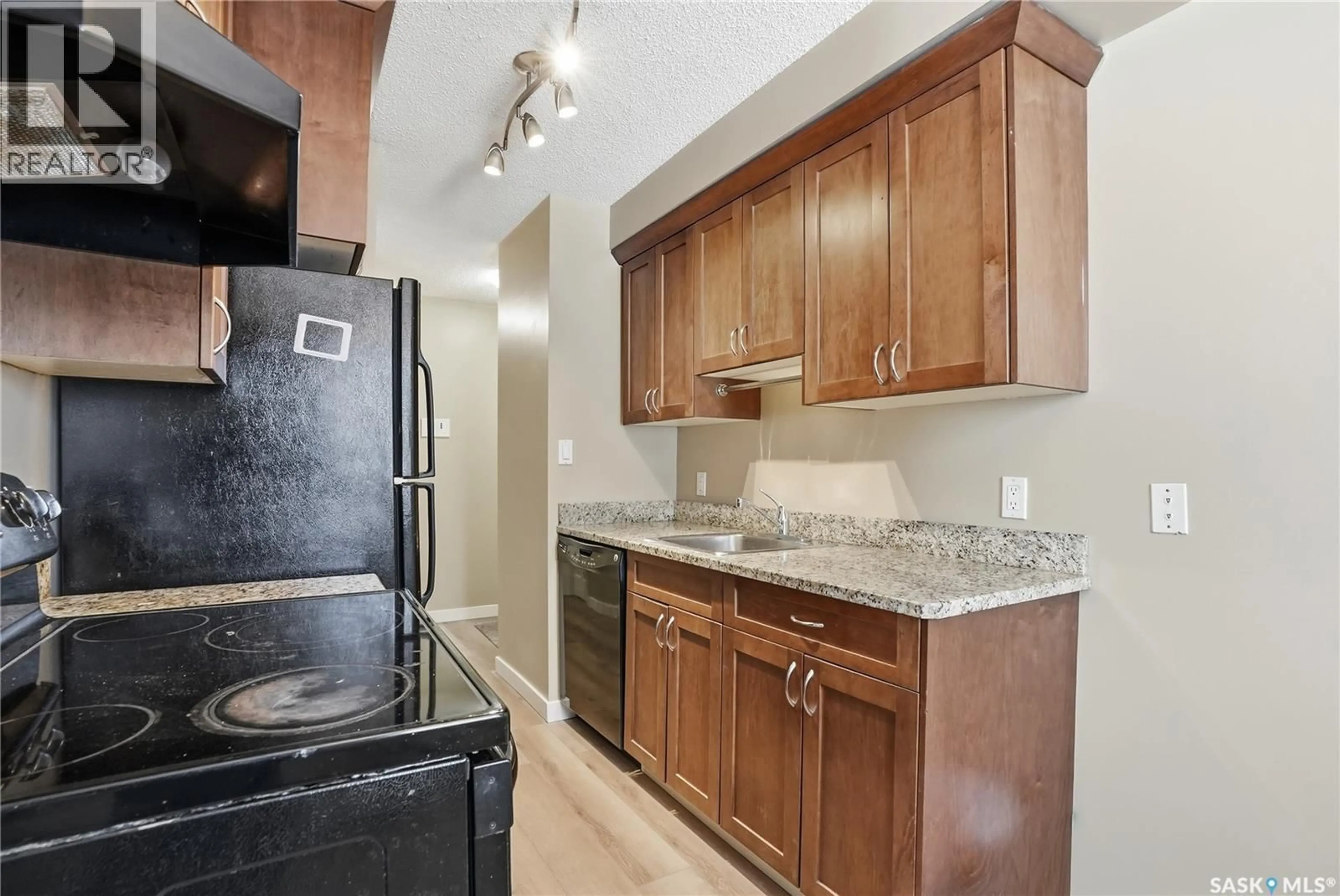 Unknown for 106 254 PINEHOUSE PLACE, Saskatoon Saskatchewan S7K4X1