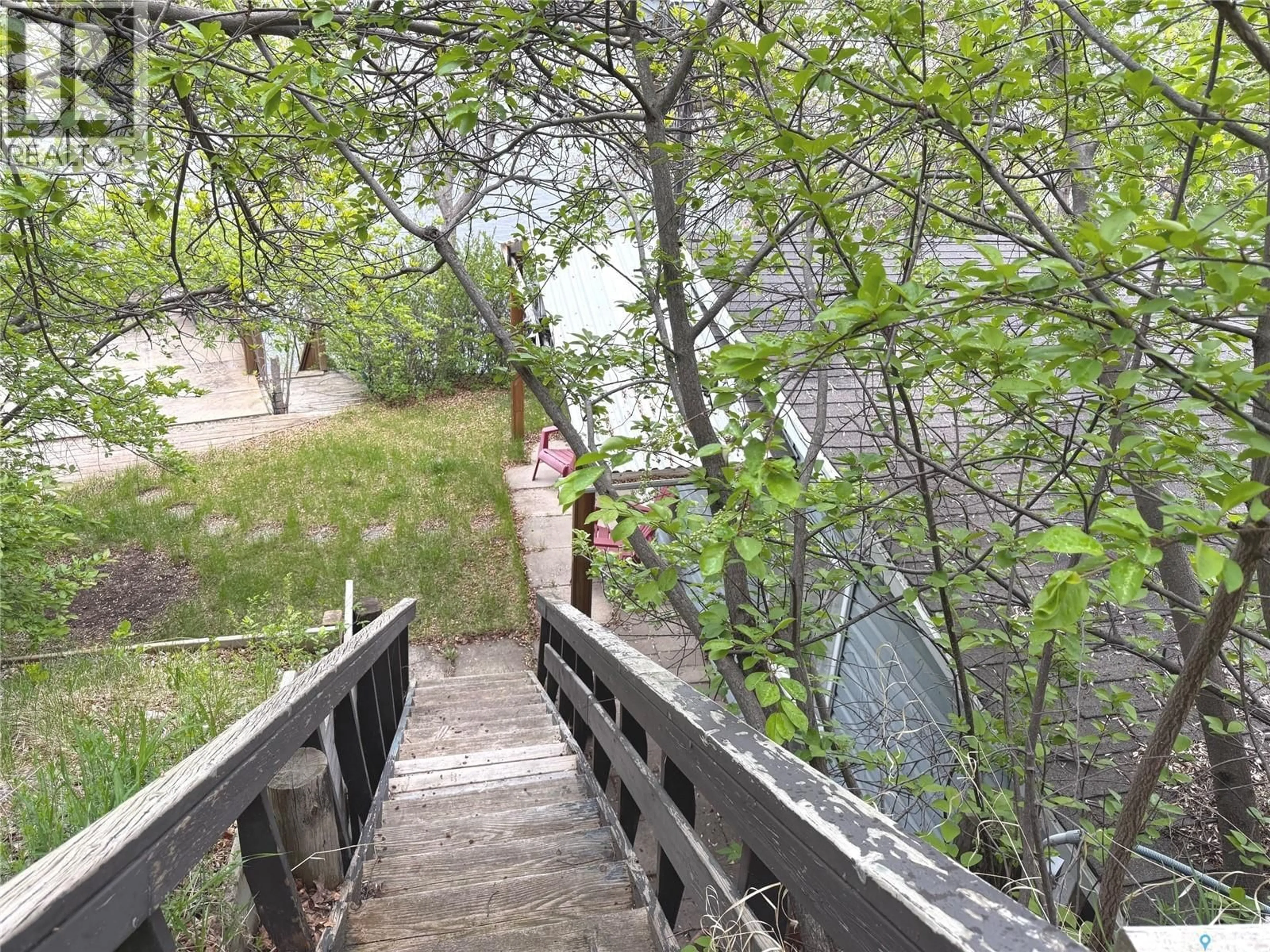 Stairs for 868 FORT SAN ROAD, Fort San Saskatchewan S0G1S0