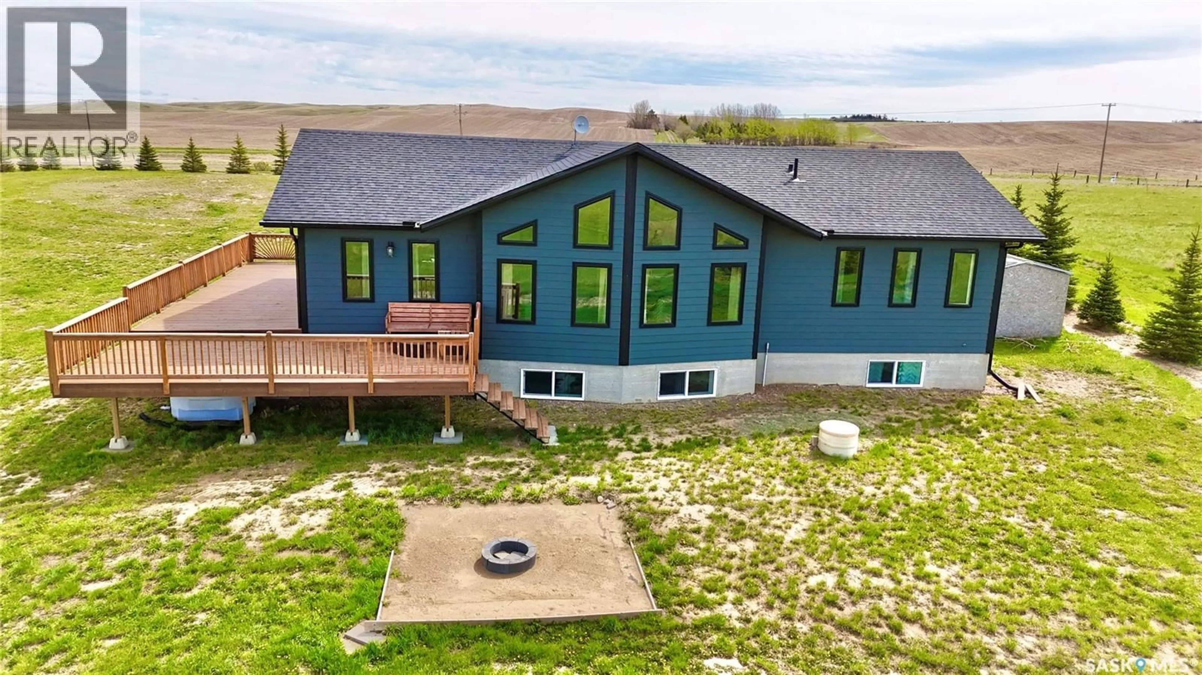 A pic from outside/outdoor area/front of a property/back of a property/a pic from drone, water/lake/river/ocean view for East - 1 HIGHWAY BRONCO MEMORIAL ACREAGE, Swift Current Rm No. 137 Saskatchewan S9H3X4