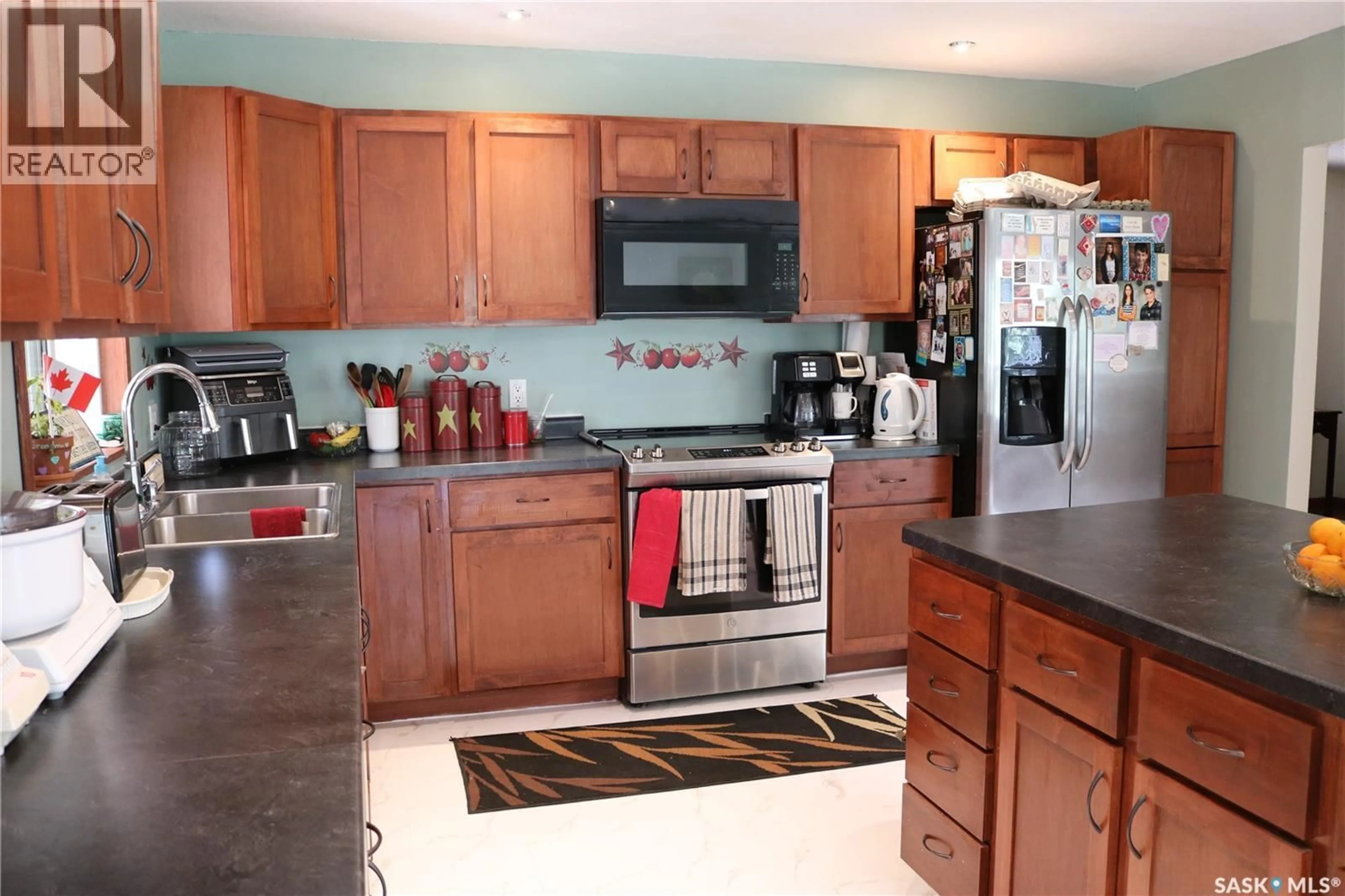 Unknown for 211 PIPESTONE AVENUE, Wawota Saskatchewan S0G5A0