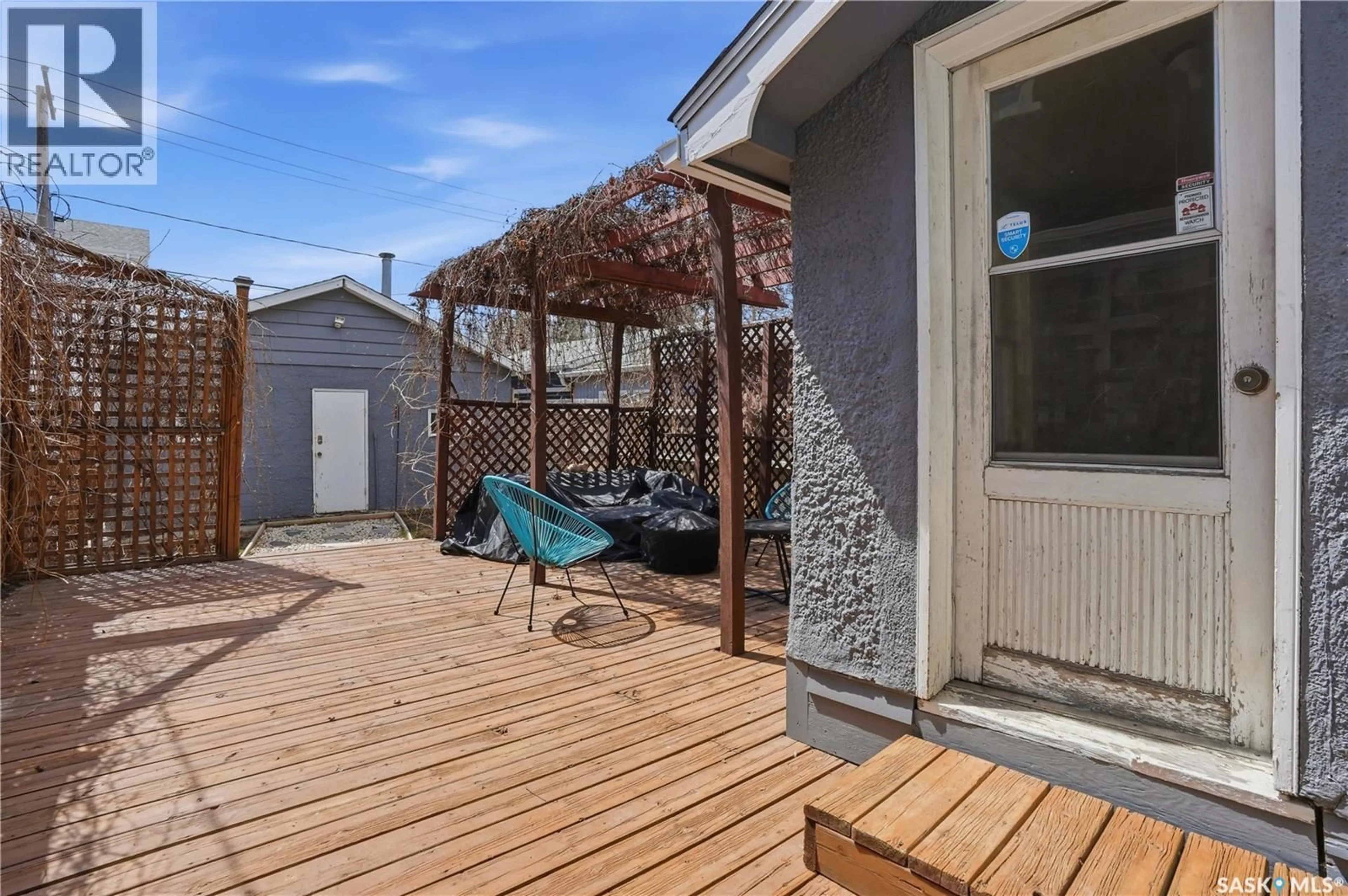 Patio, street for 3411 MCCALLUM AVENUE, Regina Saskatchewan S4S0S2