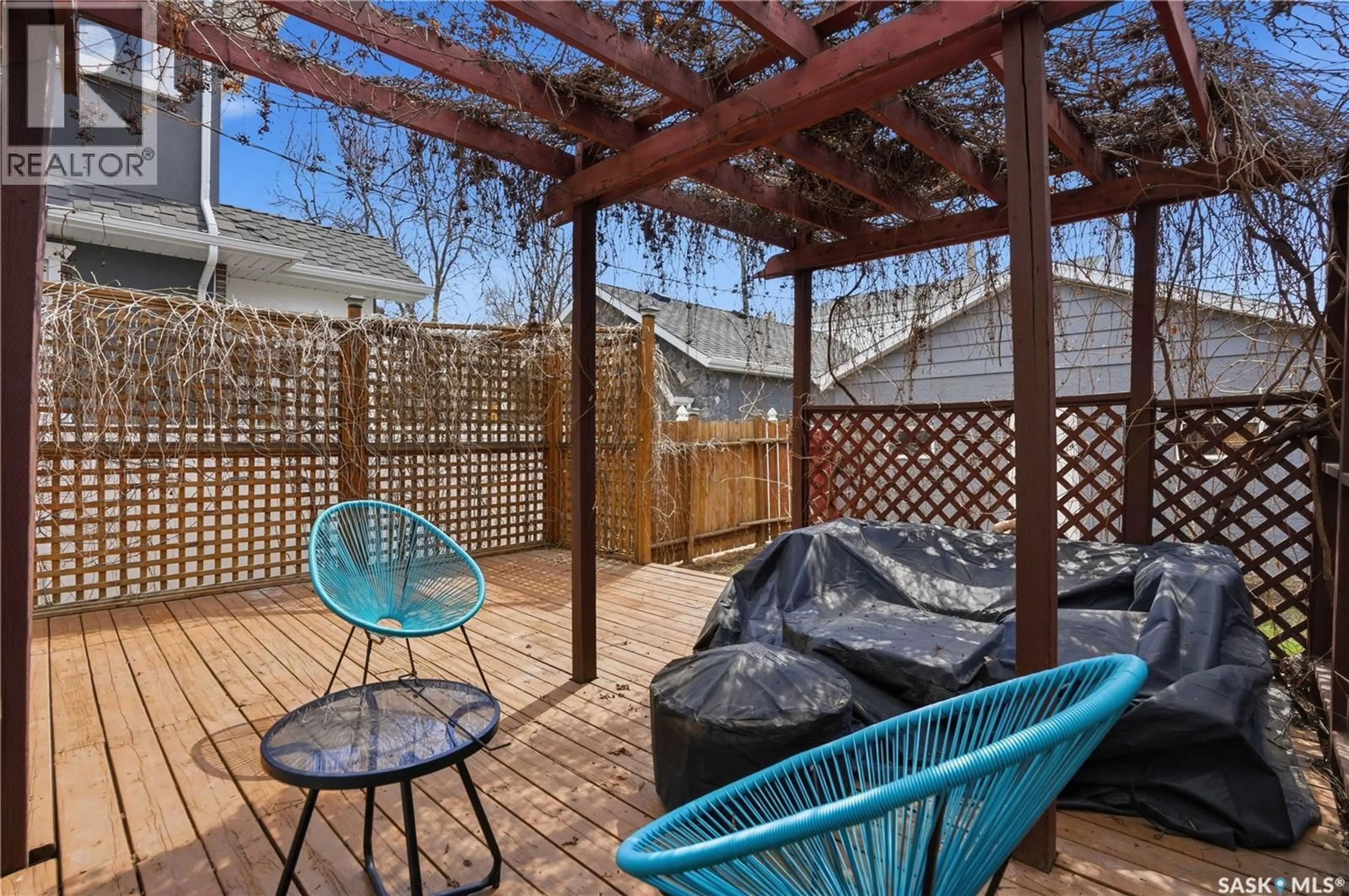 Patio, street for 3411 MCCALLUM AVENUE, Regina Saskatchewan S4S0S2
