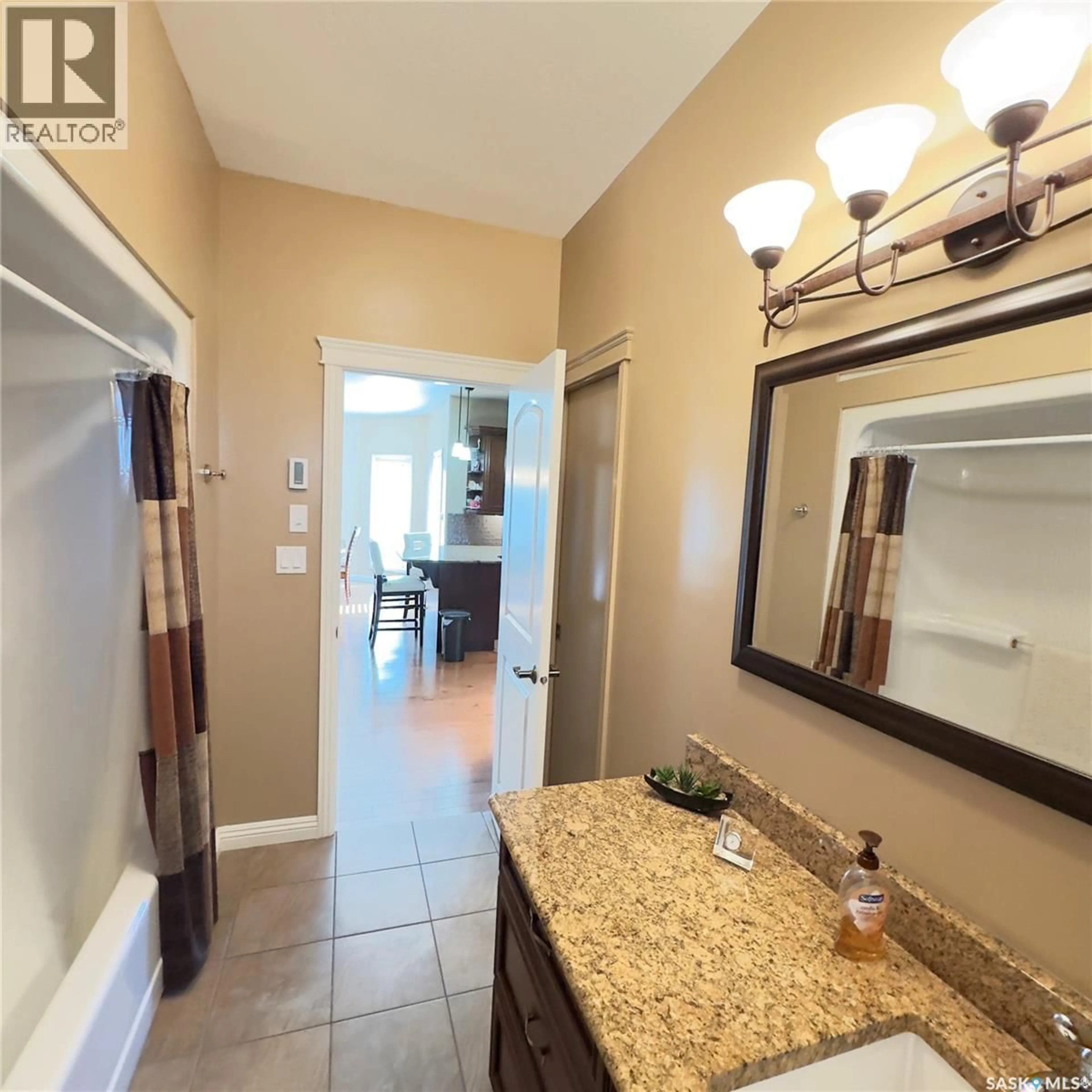 Unknown for 82 ESTATES DRIVE, Elk Ridge Saskatchewan S0J0N0