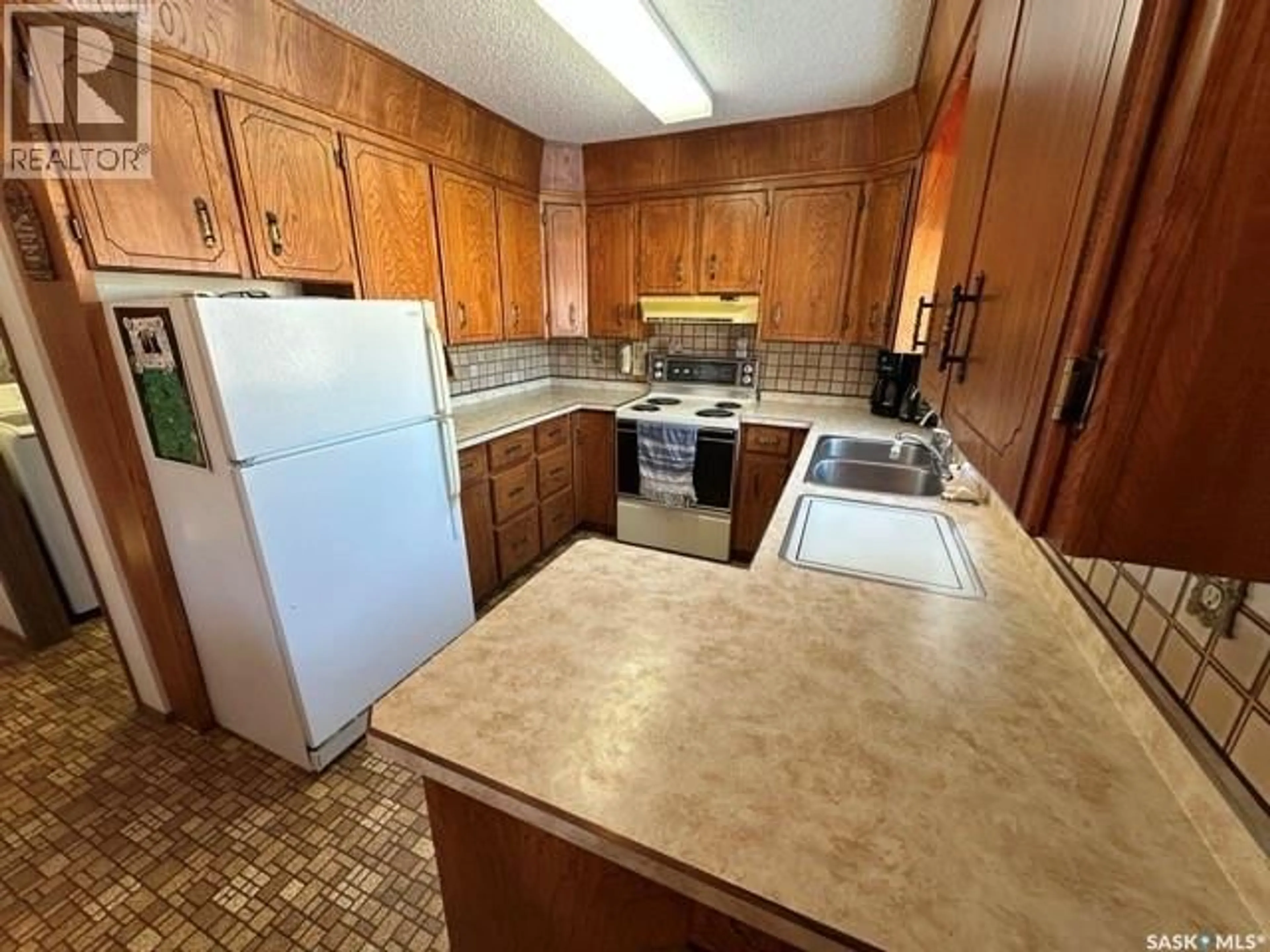 Standard kitchen, unknown for BOWES STONEY HILL ACREAGE, Laird Saskatchewan S0K2H0
