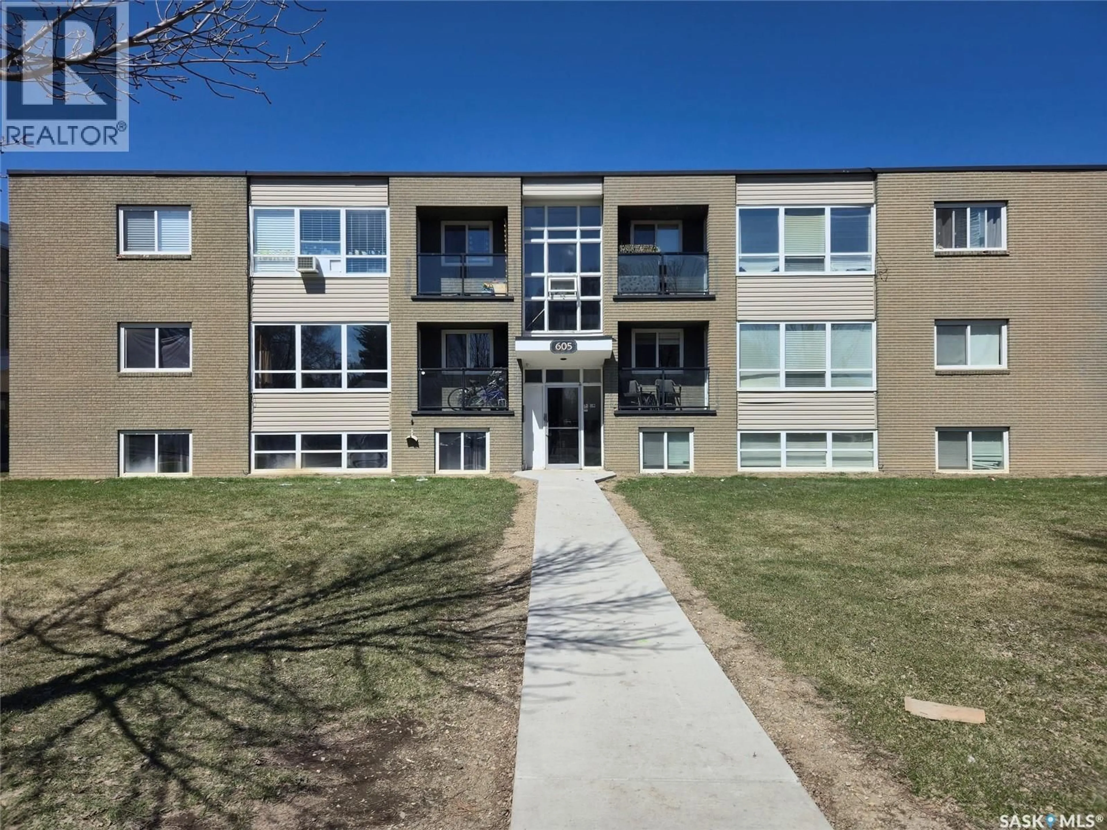 Unknown for 9 605 WILSON CRESCENT, Saskatoon Saskatchewan S7J2M2