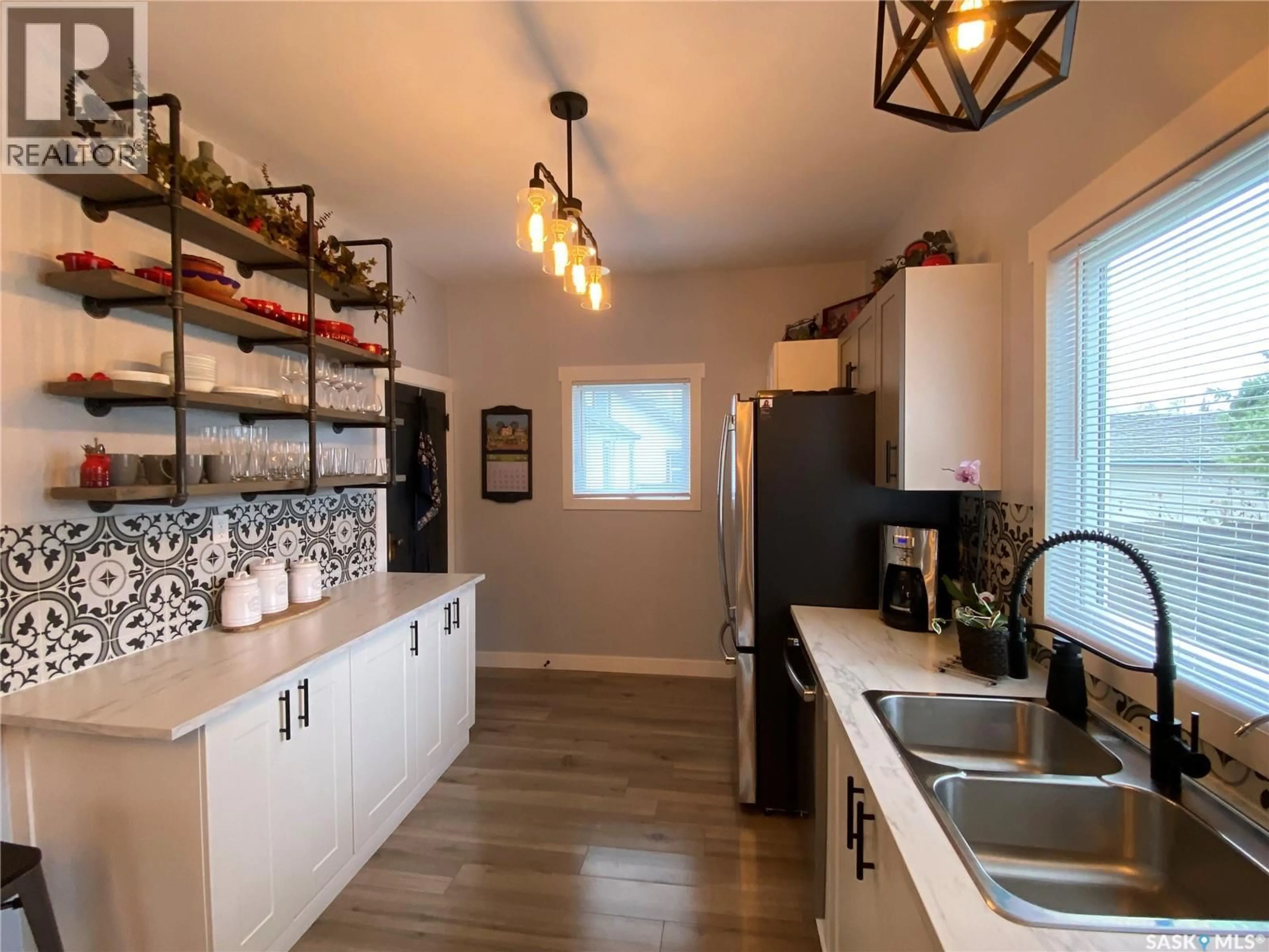 Open concept kitchen, unknown for 25 WALLACE AVENUE, Yorkton Saskatchewan S3N2E6