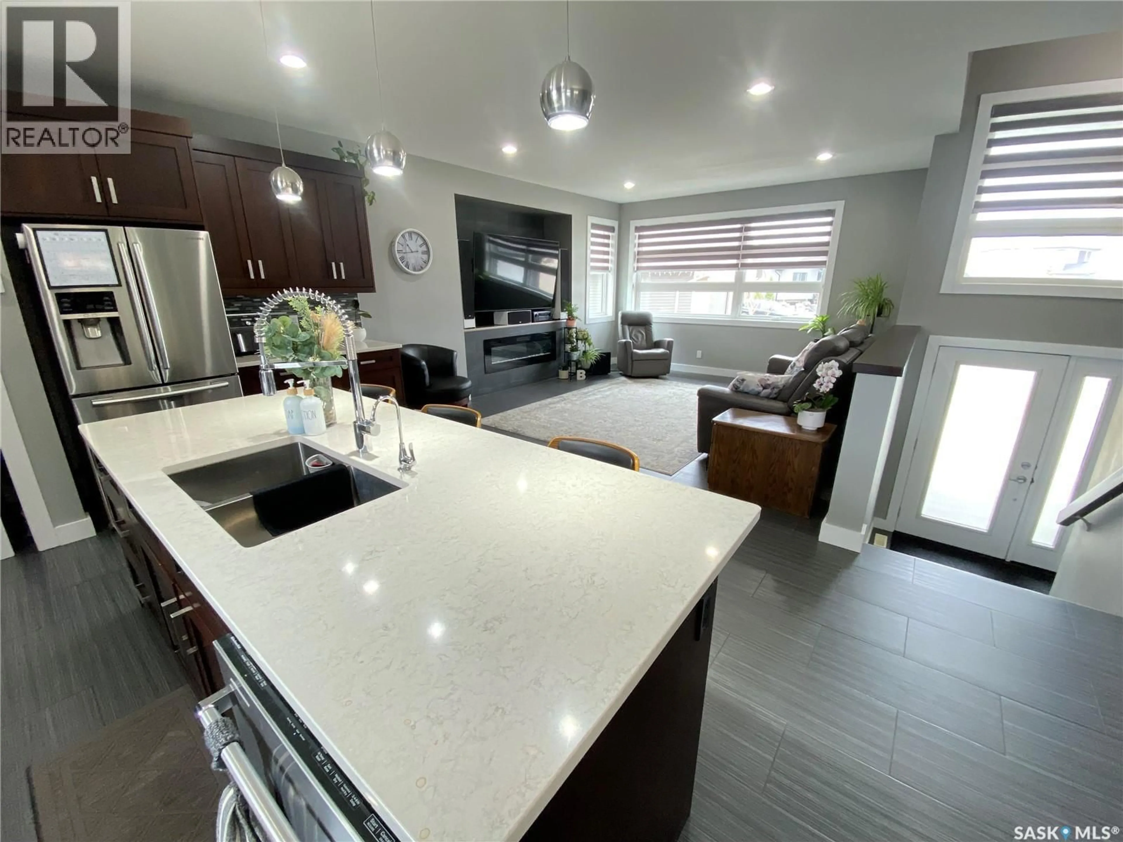 Open concept kitchen, ceramic/tile floor for 44 STILLWATER BAY, Yorkton Saskatchewan S3N0E6