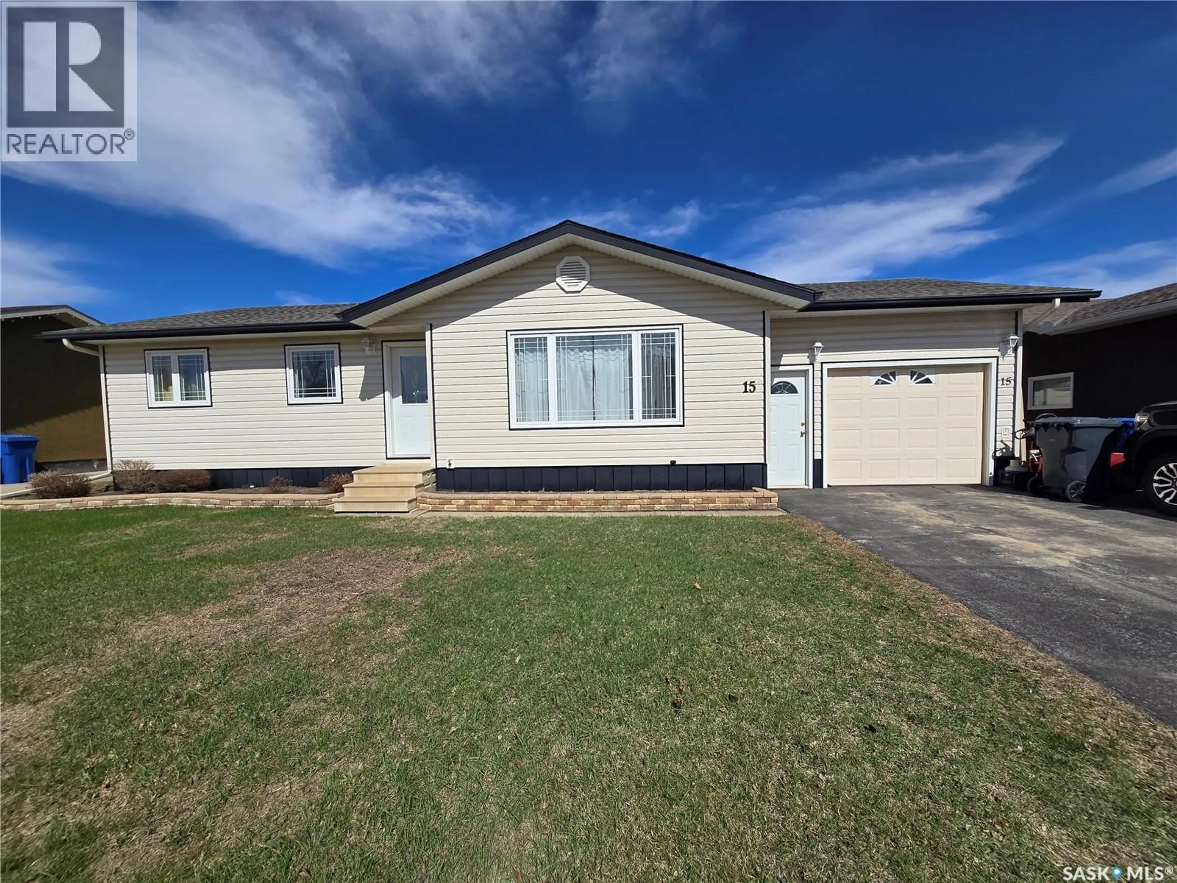 Home with vinyl exterior material, street for 15 MACKENZIE DRIVE, Yorkton Saskatchewan S3N3M6