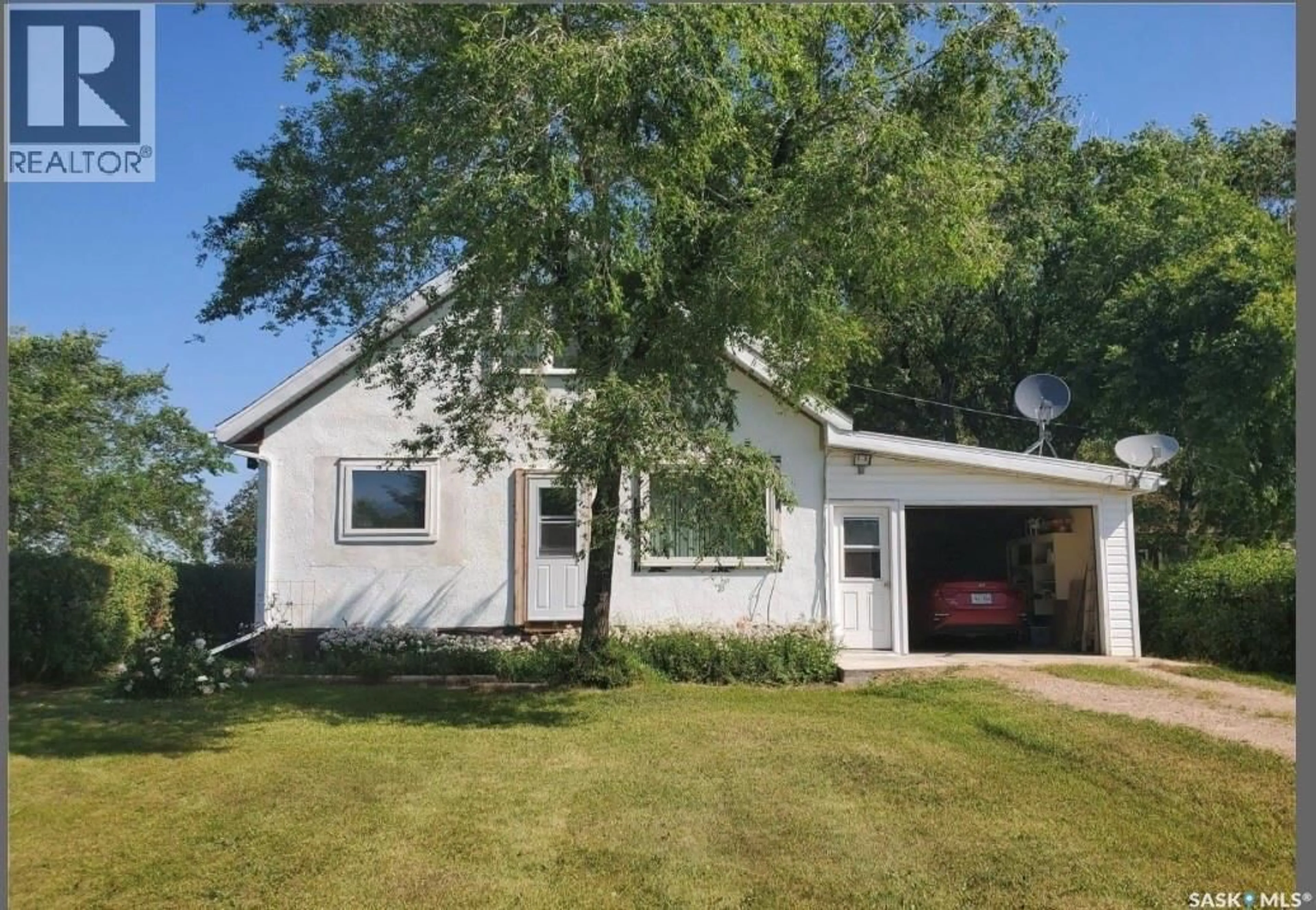 Home with vinyl exterior material, street for 130575 HIGHWAY, Runnymede Saskatchewan S0A3P0