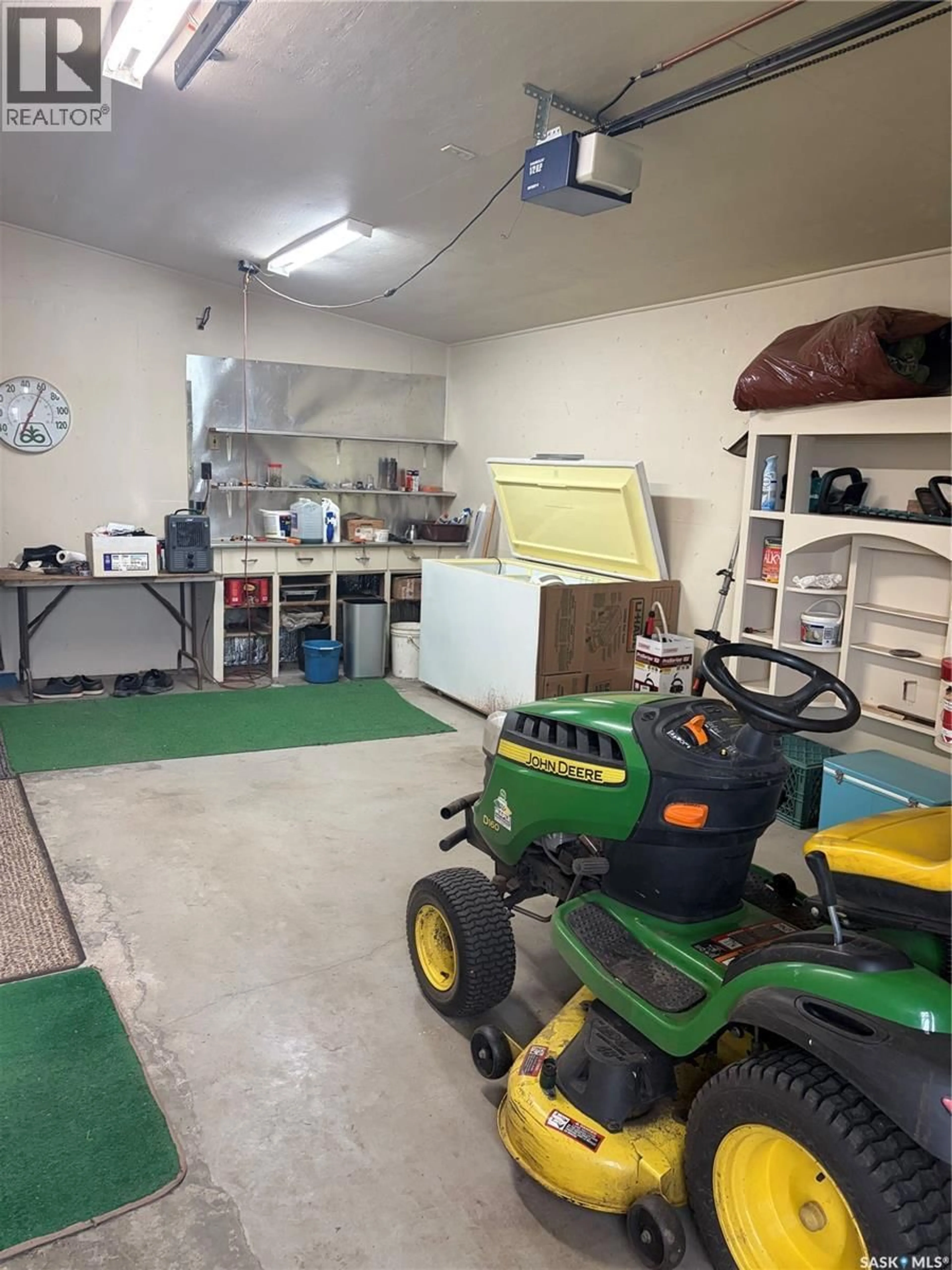 Indoor garage for 130575 HIGHWAY, Runnymede Saskatchewan S0A3P0