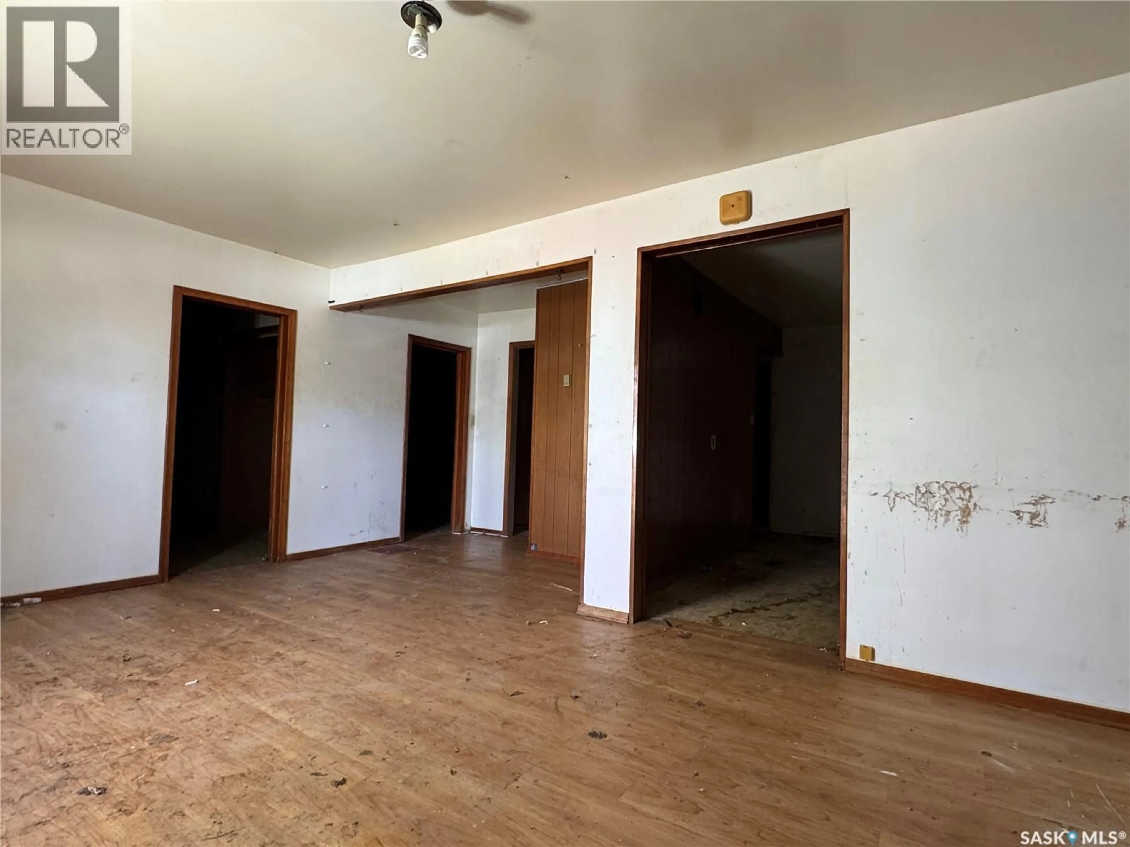 A pic of a room for 208 IRVINE STREET, Cut Knife Saskatchewan S0M0N0