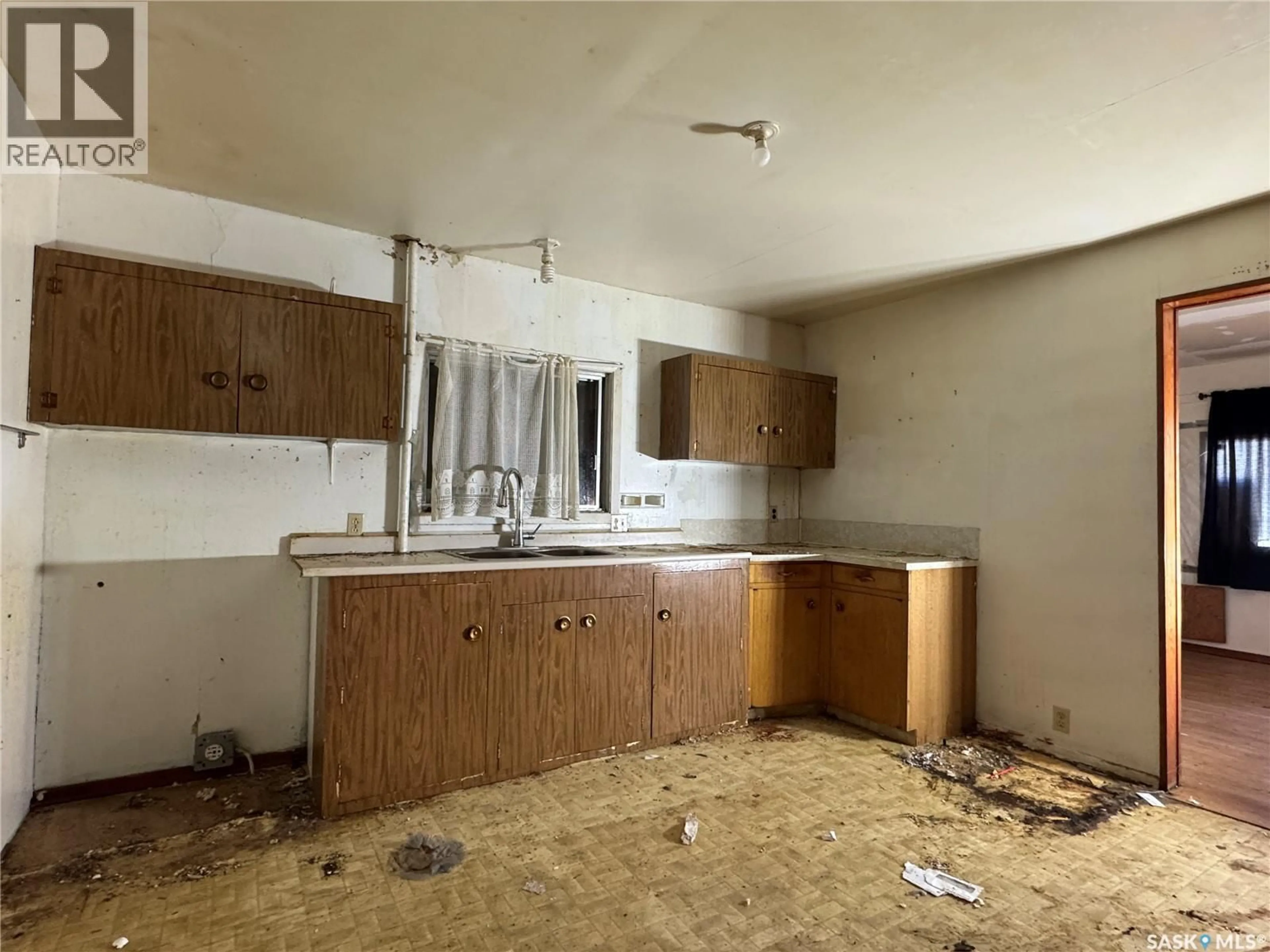 A pic of a room for 208 IRVINE STREET, Cut Knife Saskatchewan S0M0N0