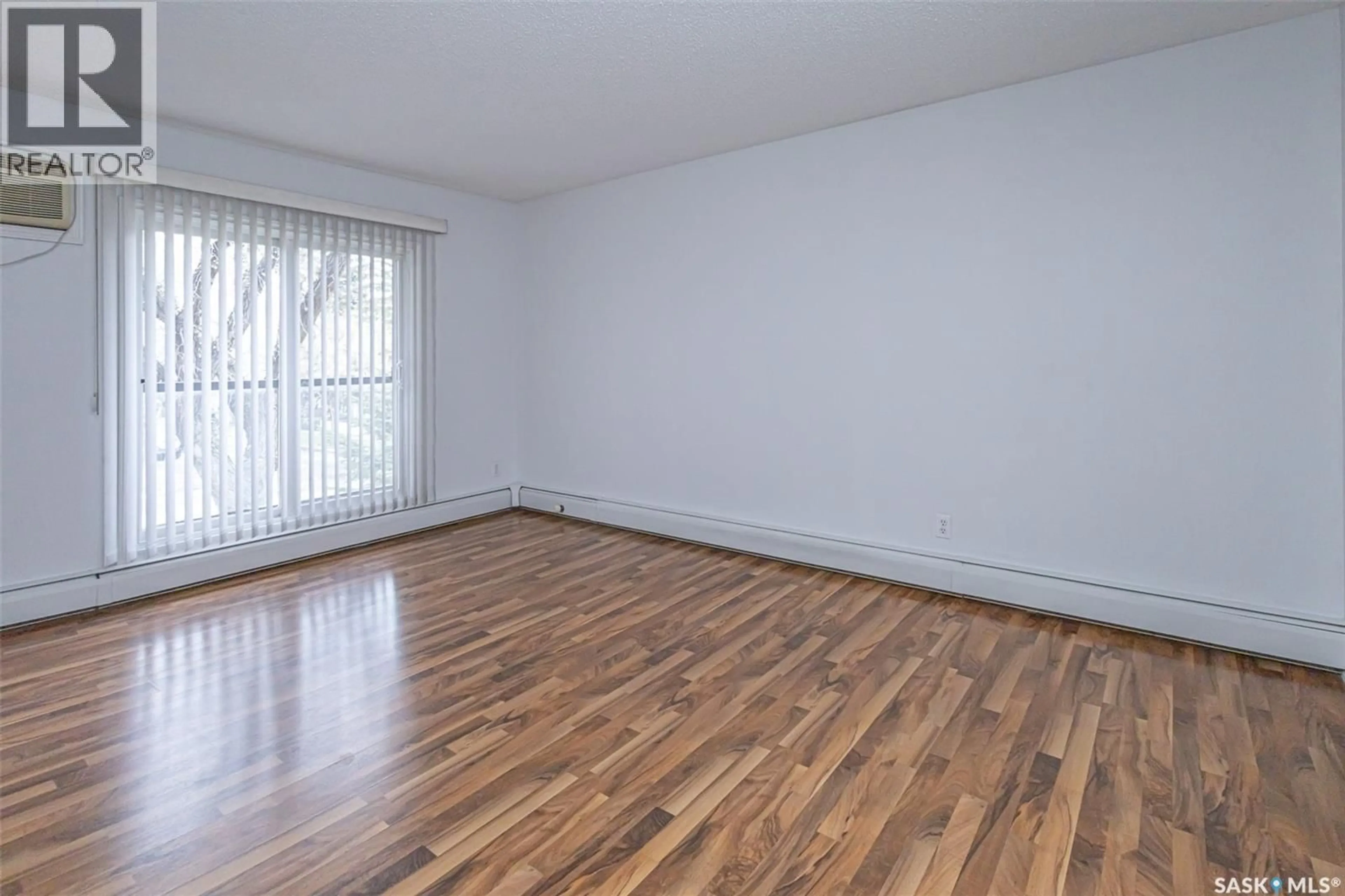 A pic of a room for 18 - 1001 LANSDOWNE AVENUE, Saskatoon Saskatchewan S7H2C2
