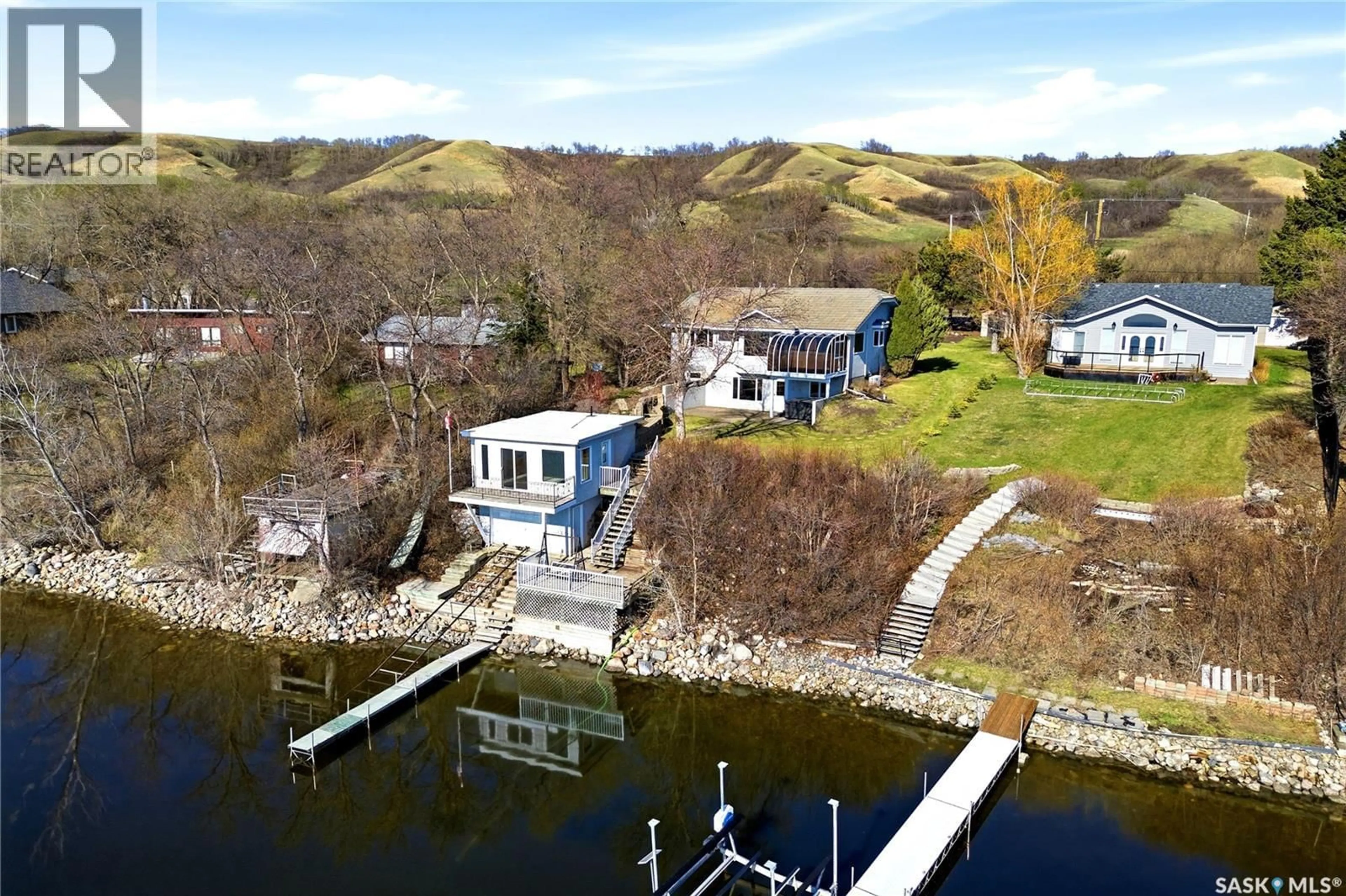 A pic from outside/outdoor area/front of a property/back of a property/a pic from drone, water/lake/river/ocean view for 136B S KATEPWA DRIVE, Katepwa Beach Saskatchewan S0G1S0