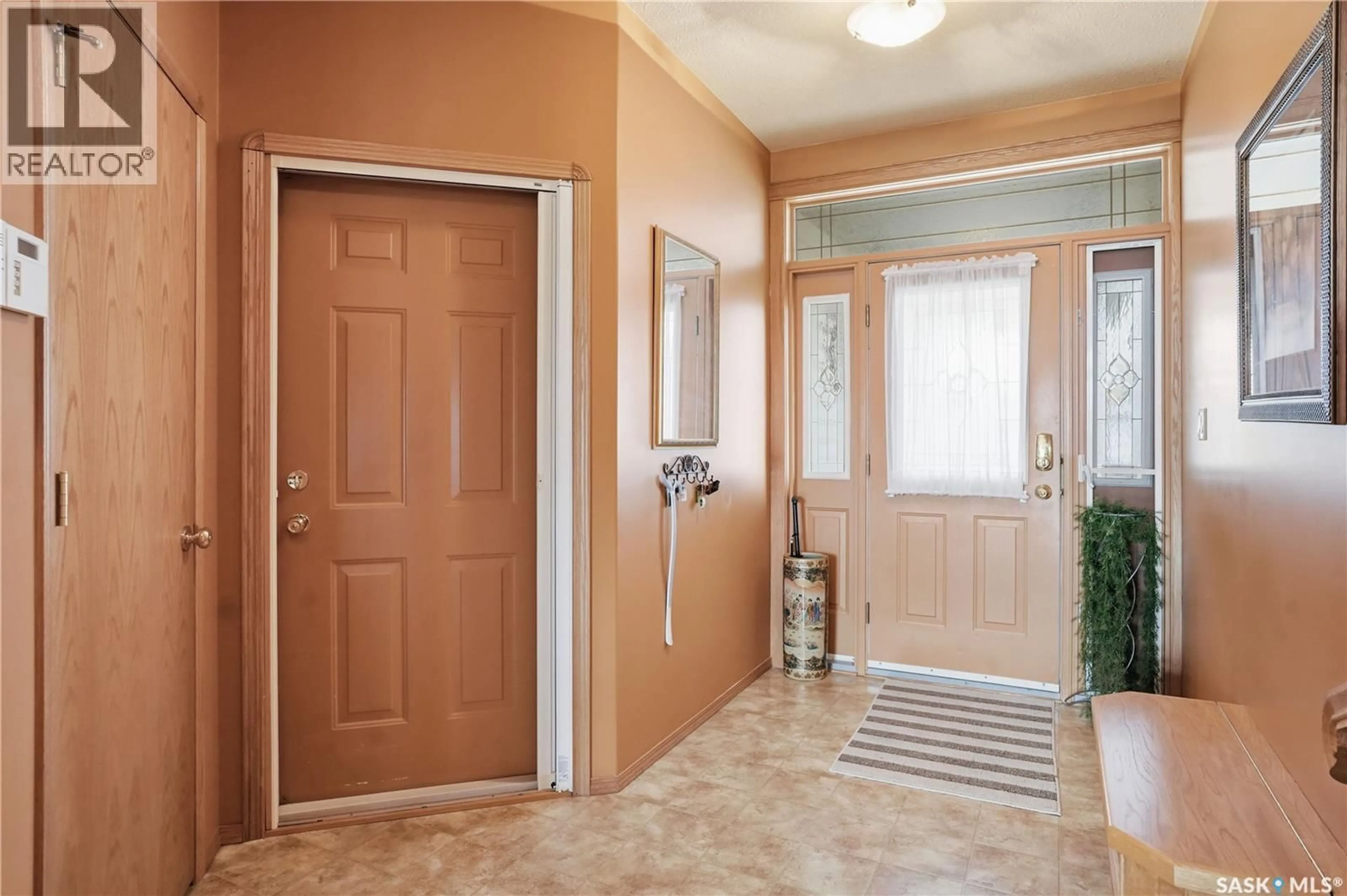 Indoor entryway for 5959 MALLARD WAY, Regina Saskatchewan S4T7X6