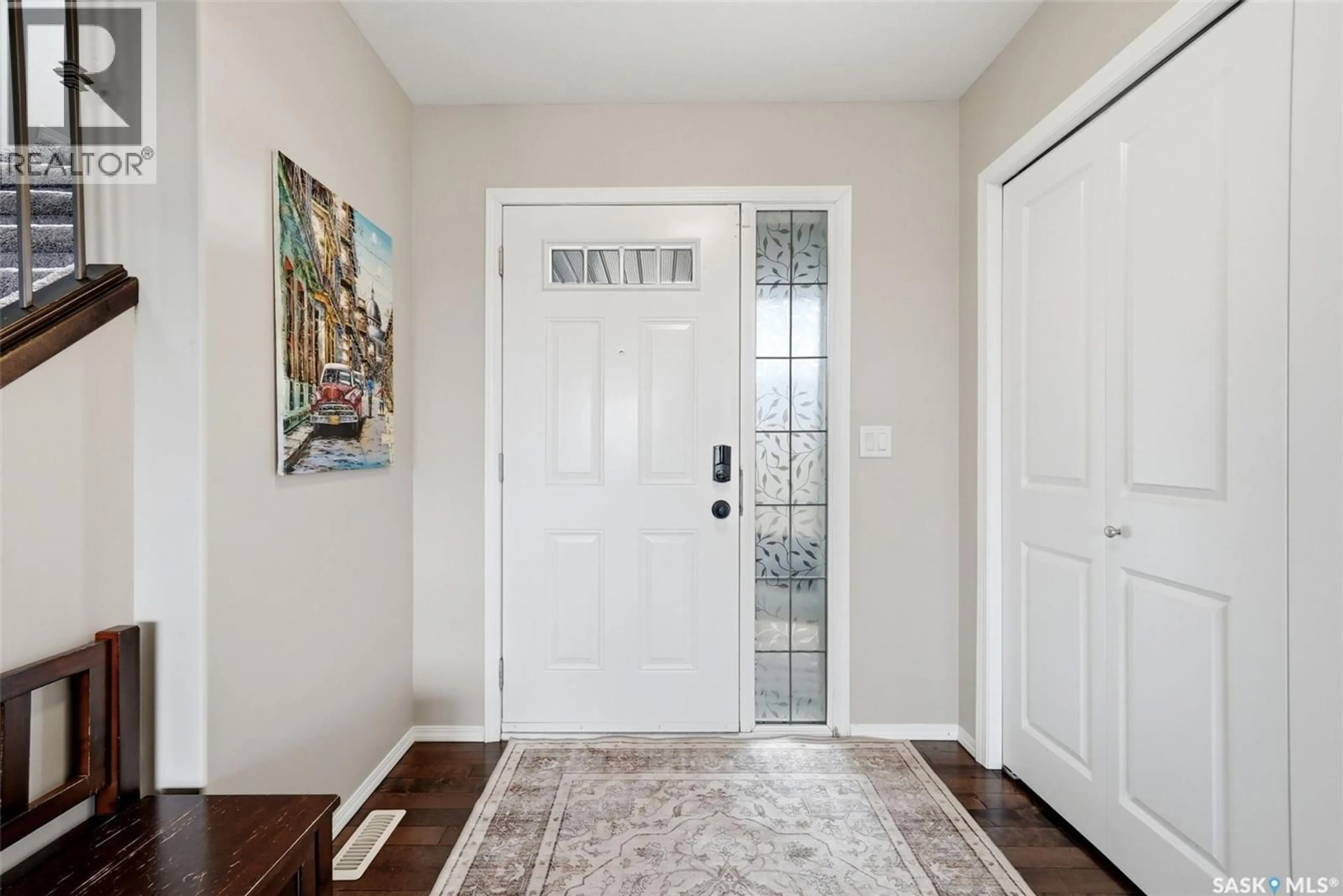 Indoor entryway for 5038 ANTHONY WAY, Regina Saskatchewan S4X0H4