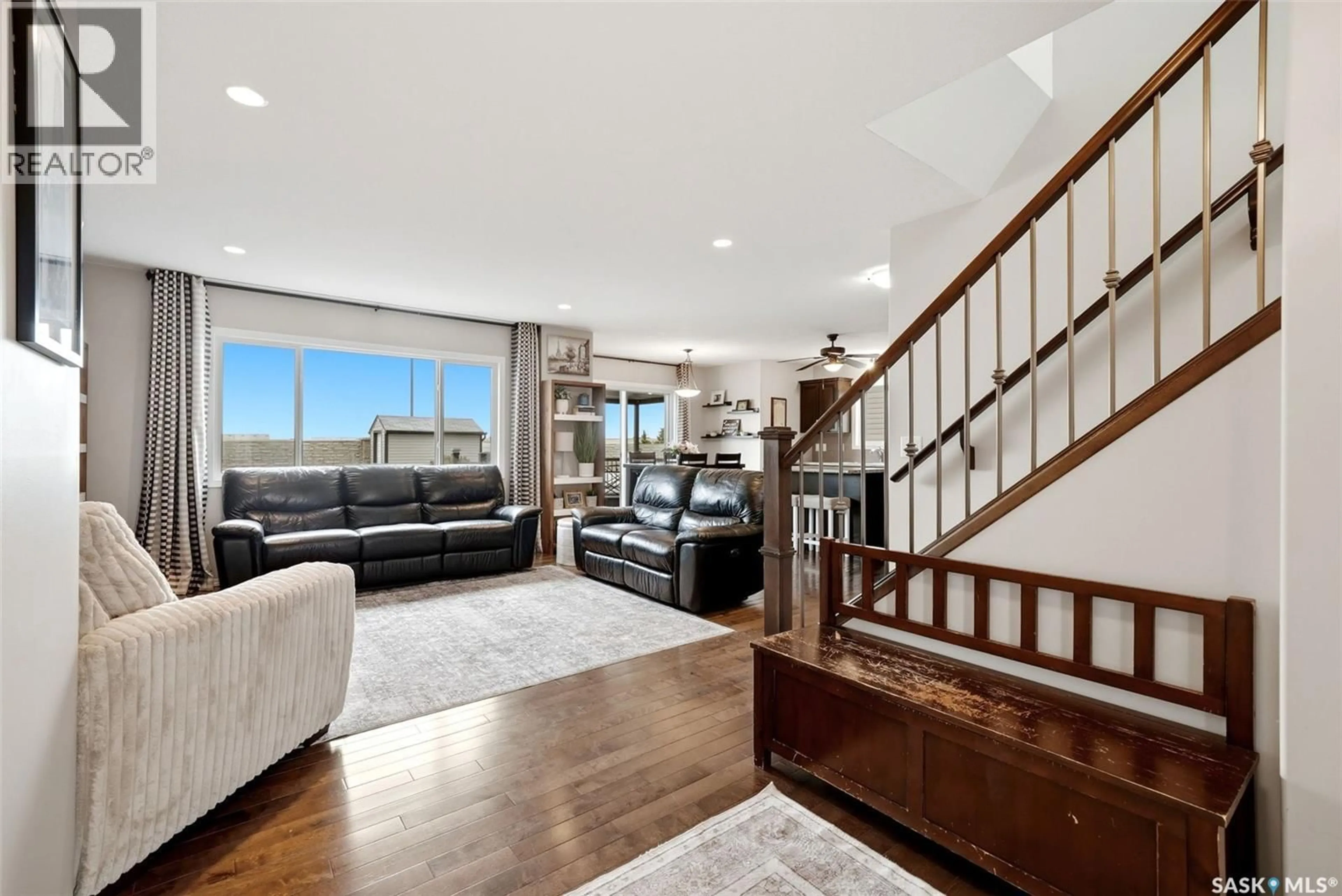 Living room with furniture, unknown for 5038 ANTHONY WAY, Regina Saskatchewan S4X0H4