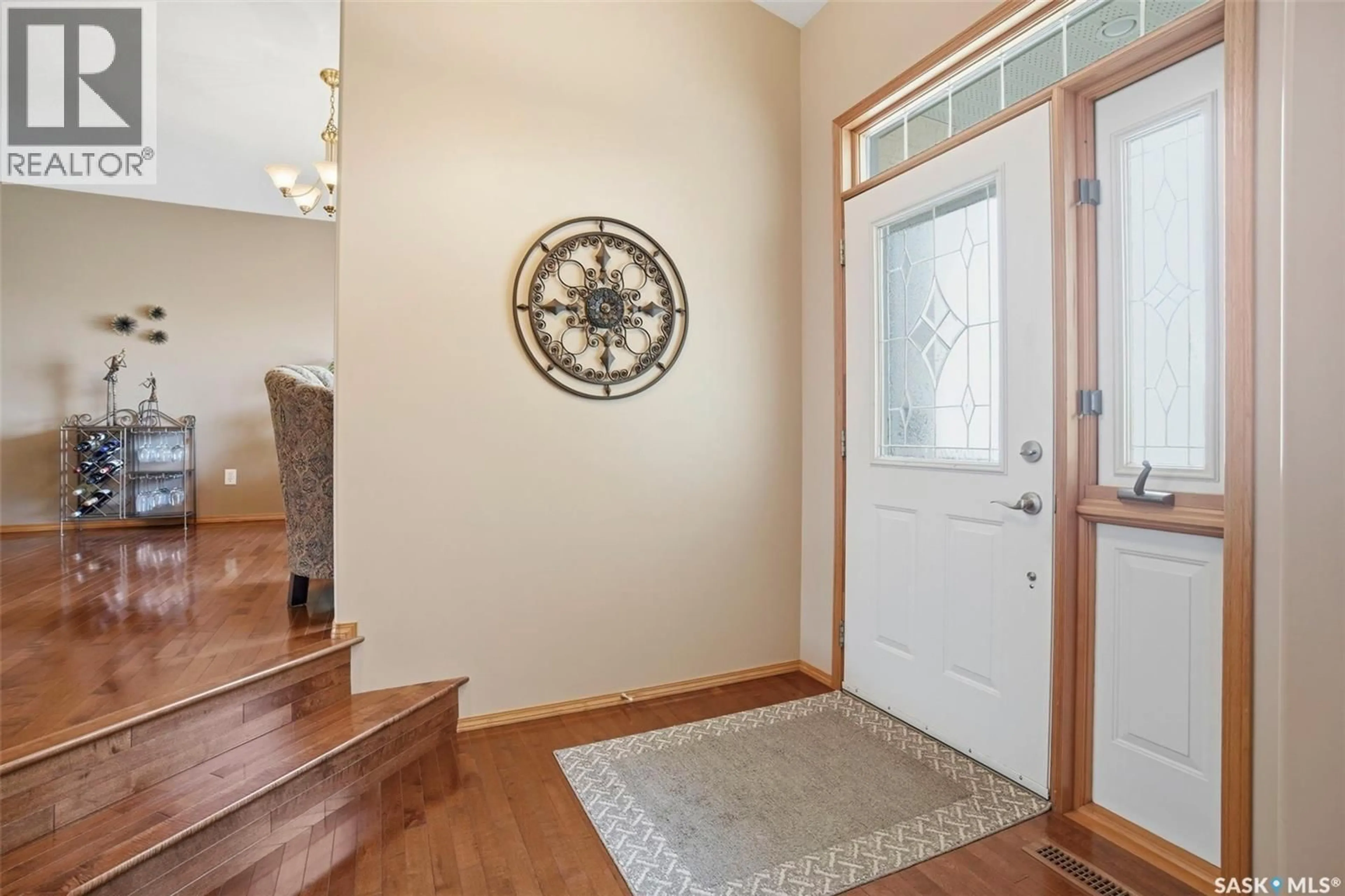 Indoor entryway for 211 BROOKMORE LANE, Saskatoon Saskatchewan S7V1C1