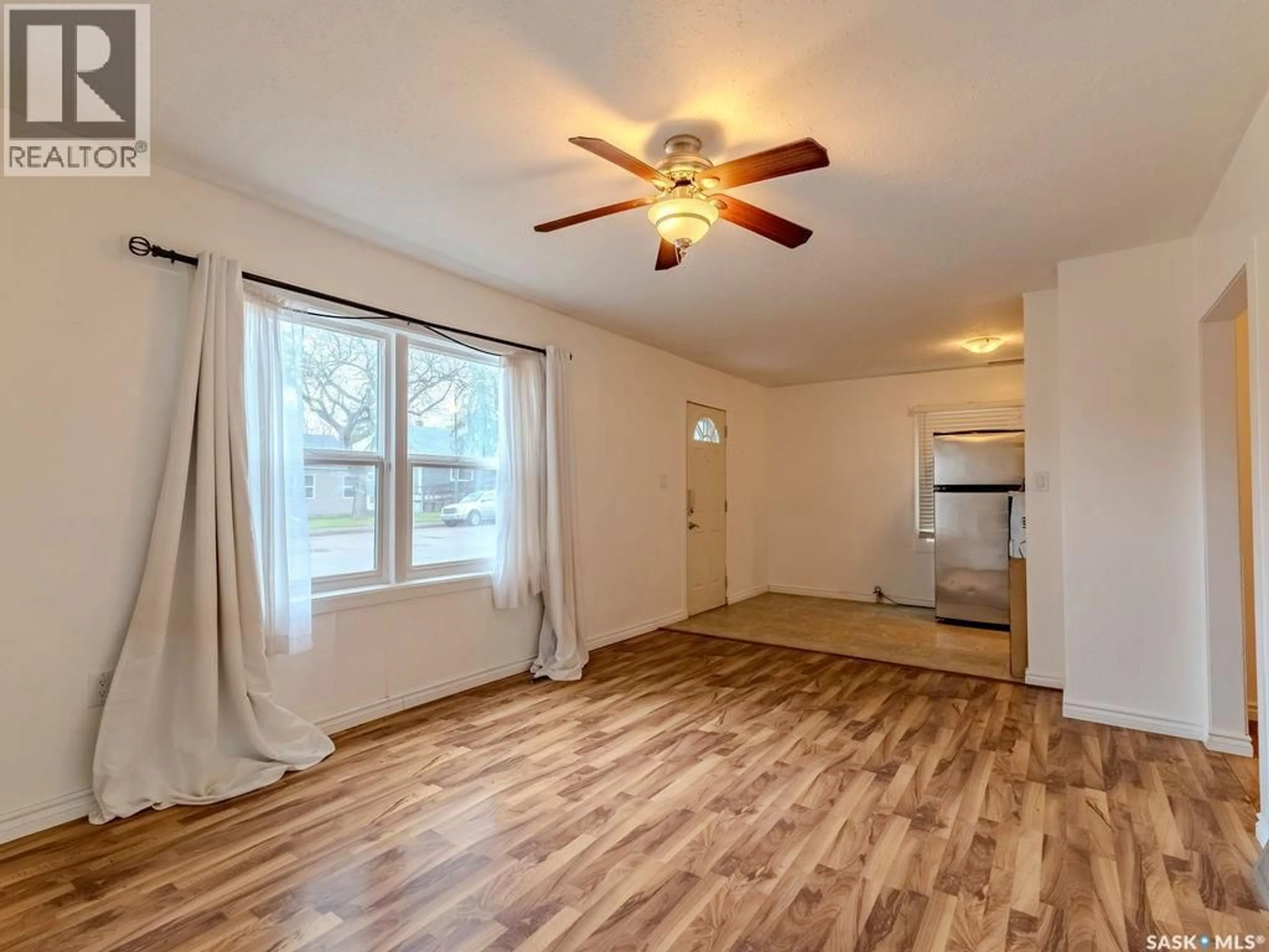 A pic of a room for 9 MINTO PLACE, Saskatoon Saskatchewan S7L1C4