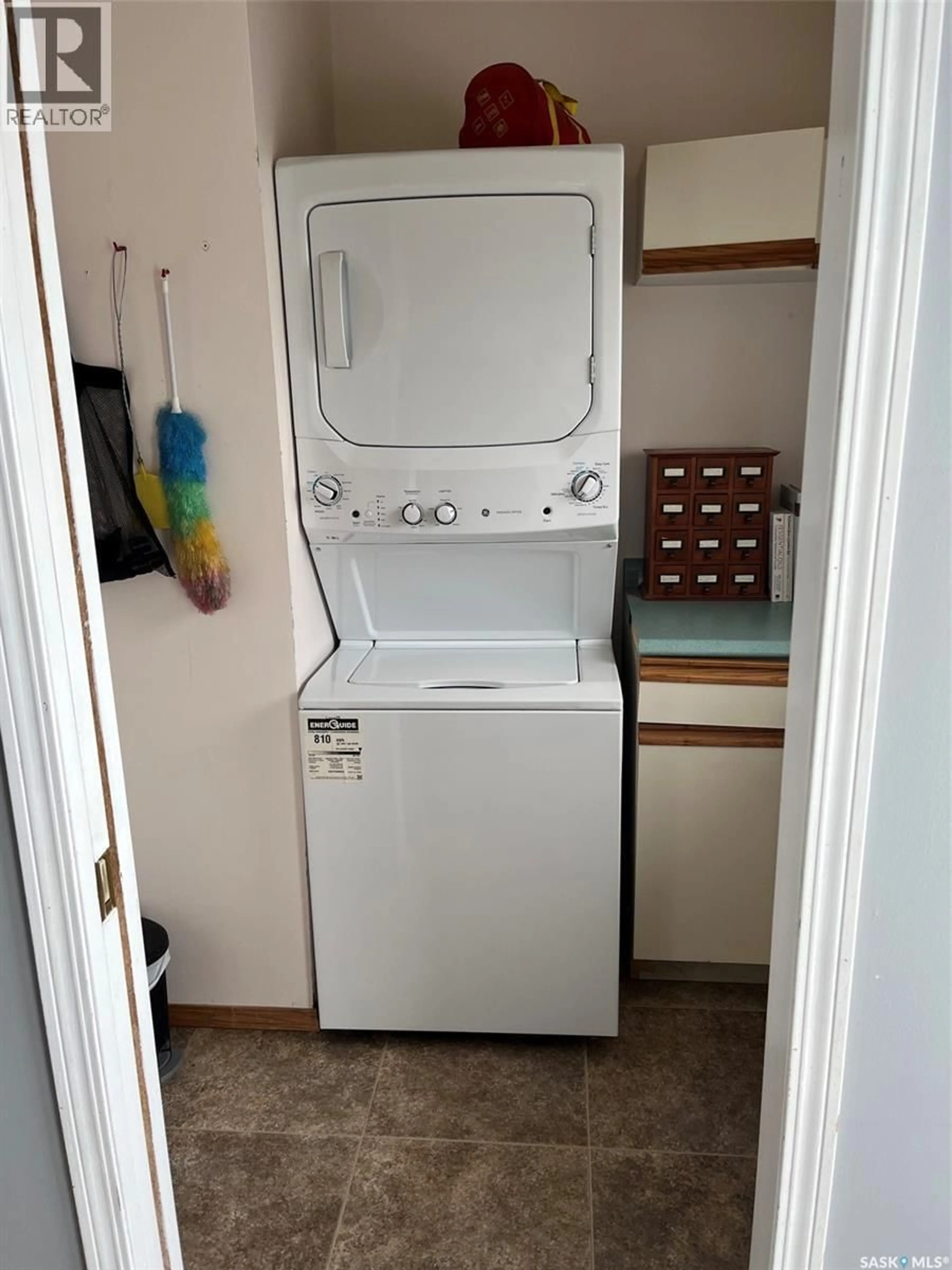 Laundry room for 404 PETTERSON DRIVE, Estevan Saskatchewan S4A2P4