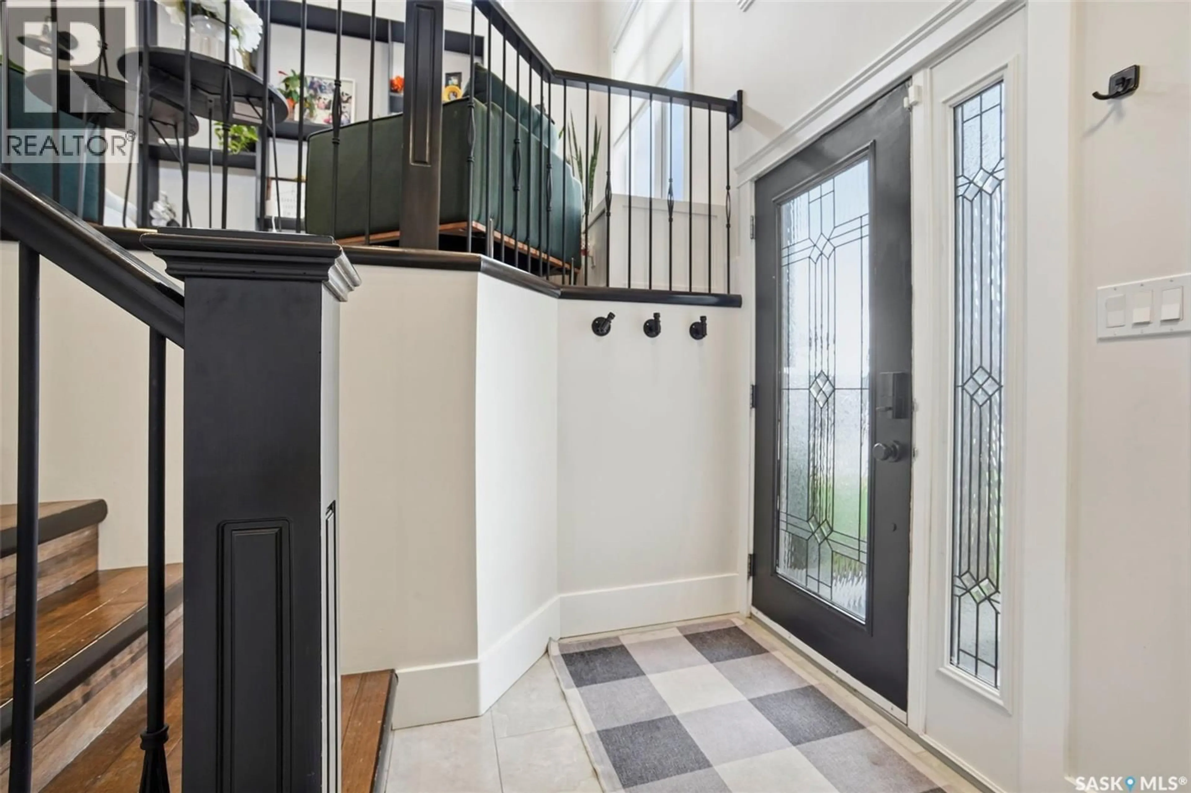 Indoor entryway for 710 CRYSTAL SPRINGS DRIVE, Warman Saskatchewan S0K4S2